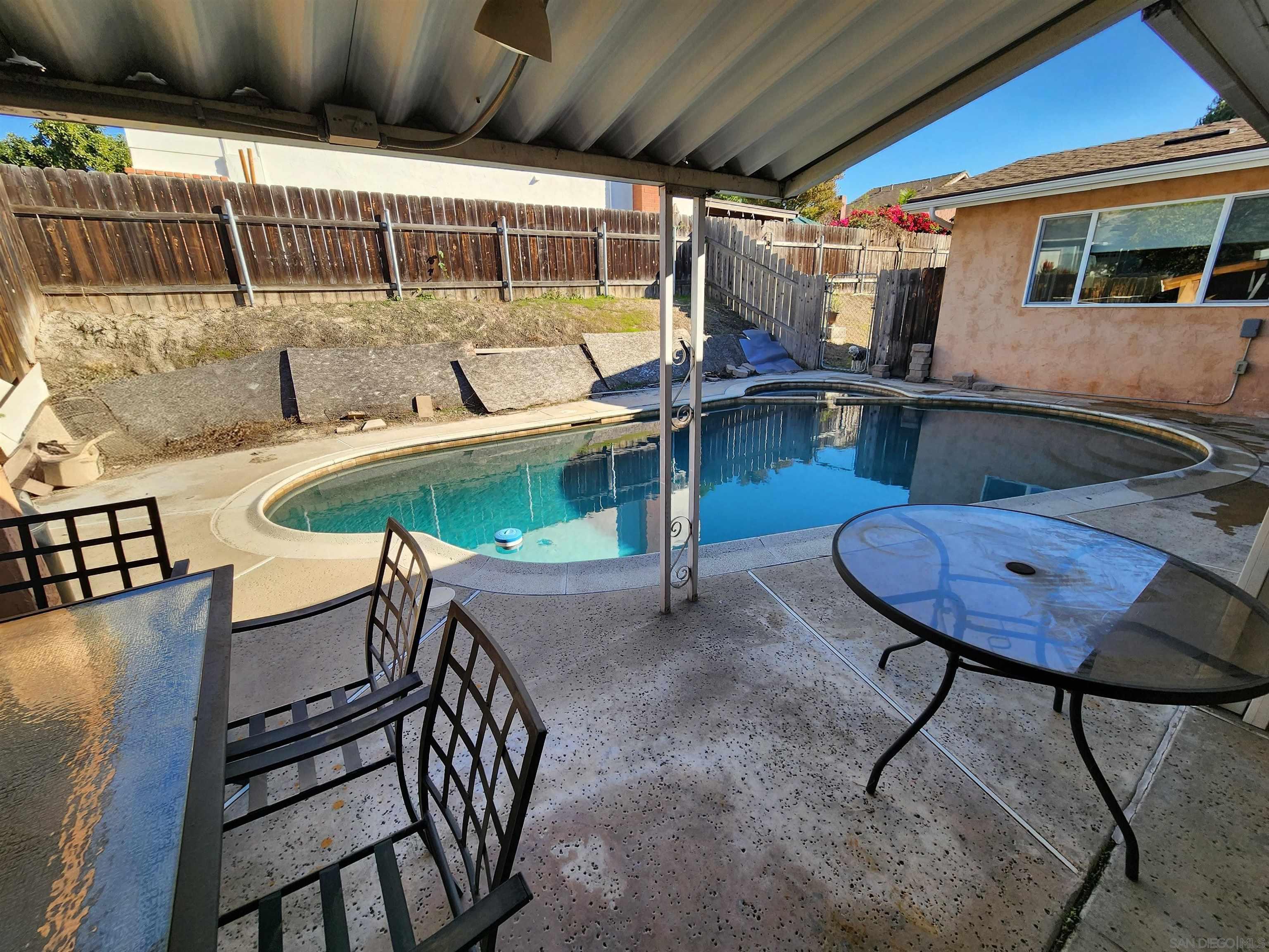 Detail Gallery Image 13 of 15 For 6715  Monte Verde Dr, San Diego,  CA 92119 - 3 Beds | 2 Baths