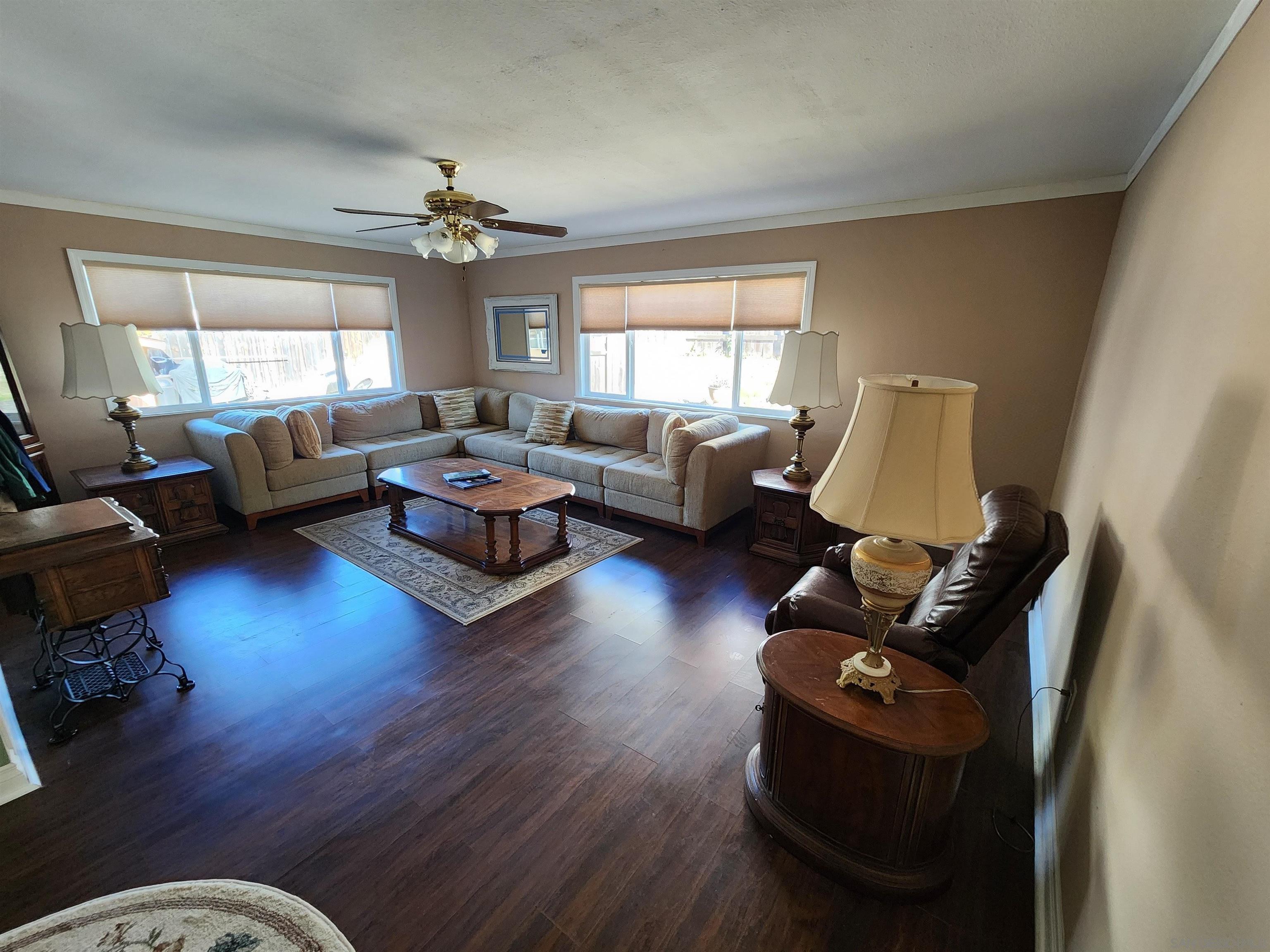 Detail Gallery Image 3 of 15 For 6715  Monte Verde Dr, San Diego,  CA 92119 - 3 Beds | 2 Baths