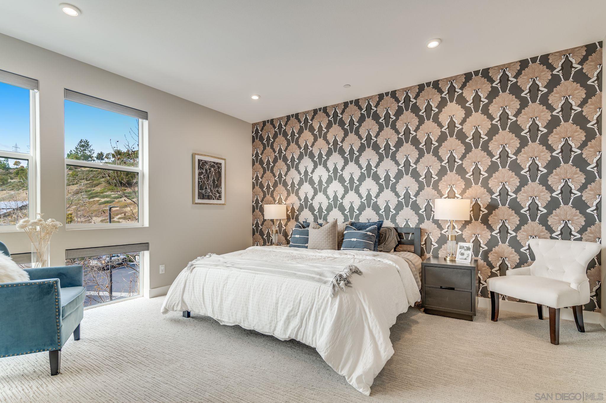 Detail Gallery Image 11 of 31 For 2804  Avella Circle, San Diego,  CA 92108 - 4 Beds | 3/1 Baths