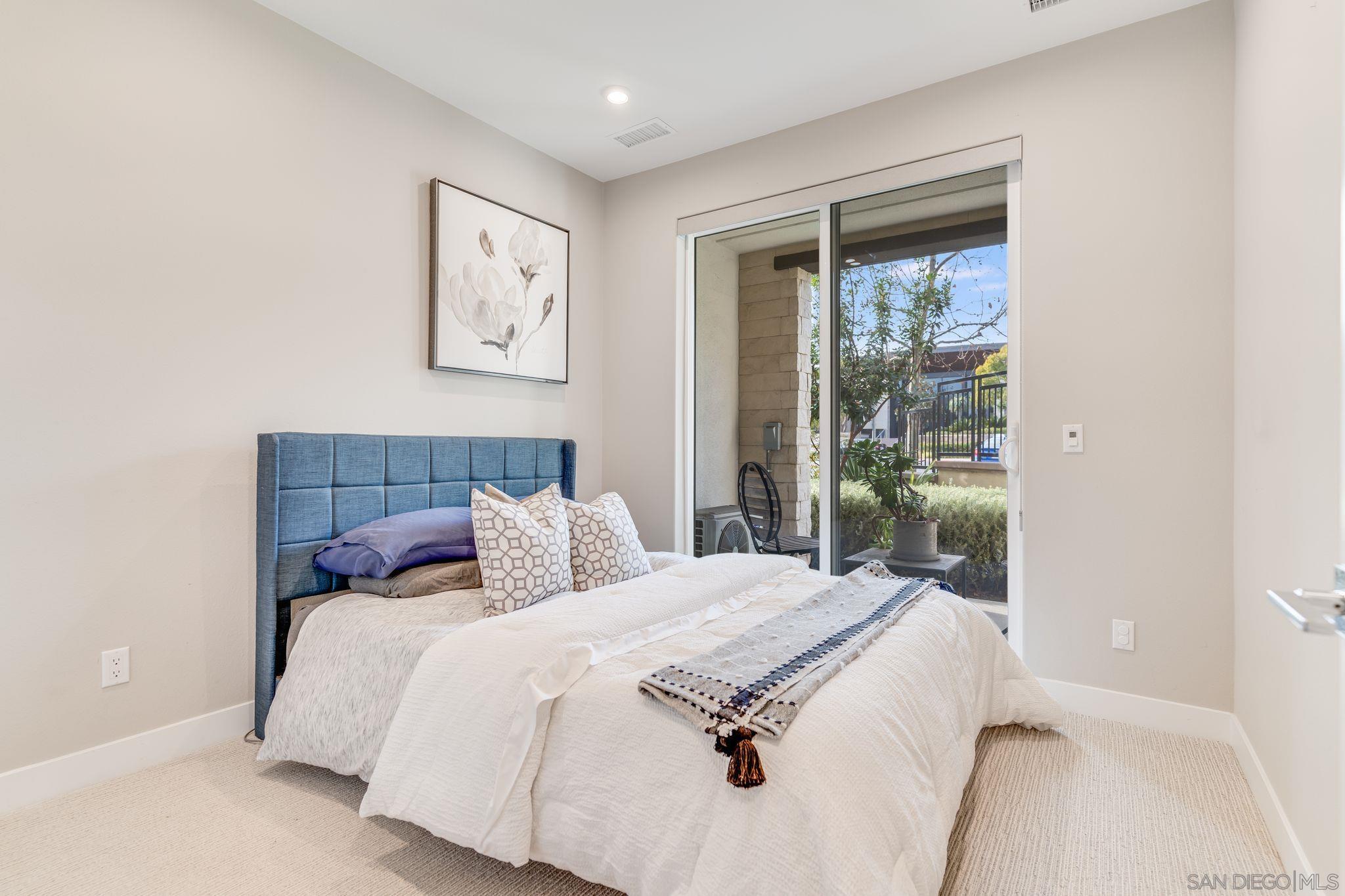 Detail Gallery Image 18 of 31 For 2804  Avella Circle, San Diego,  CA 92108 - 4 Beds | 3/1 Baths