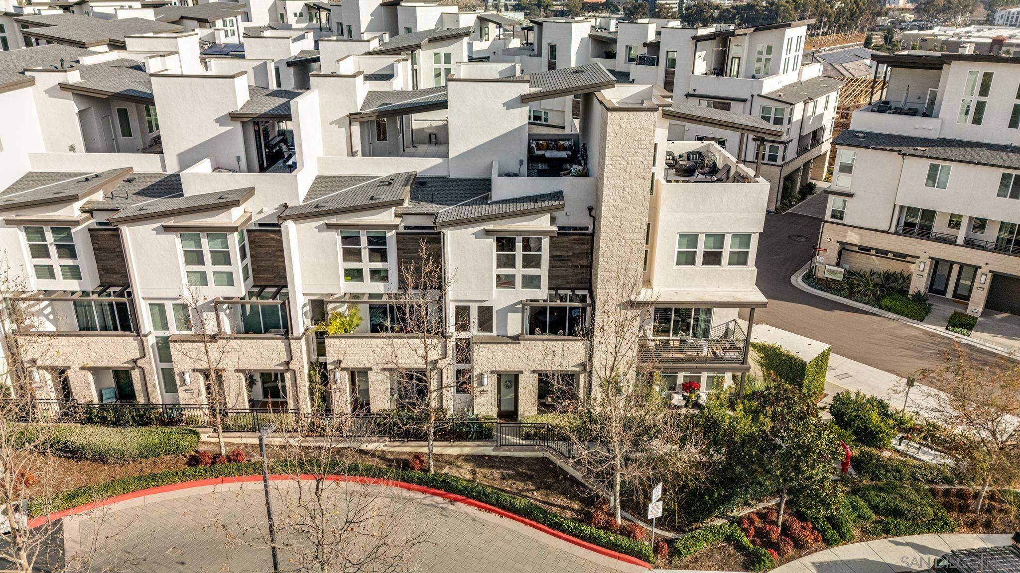 Detail Gallery Image 25 of 31 For 2804  Avella Circle, San Diego,  CA 92108 - 4 Beds | 3/1 Baths