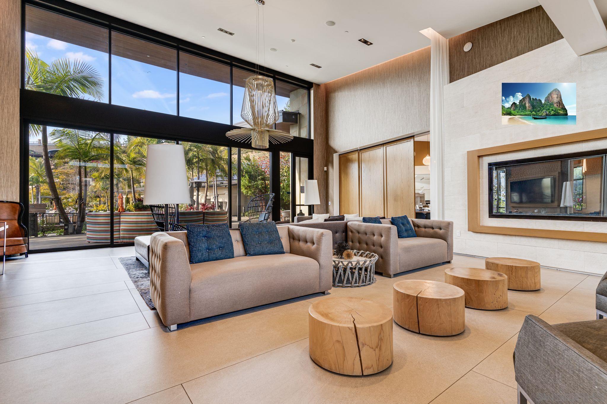 Detail Gallery Image 28 of 31 For 2804  Avella Circle, San Diego,  CA 92108 - 4 Beds | 3/1 Baths