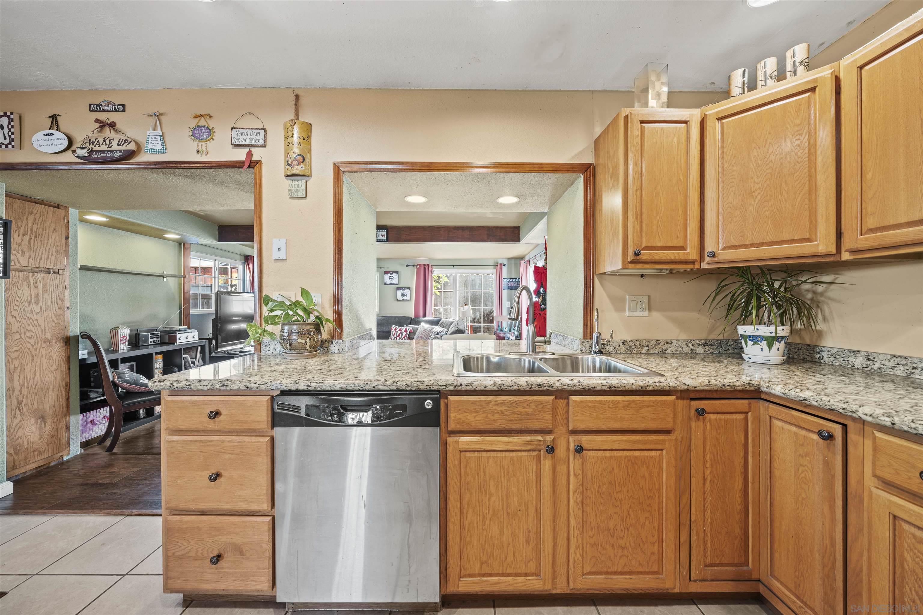 Detail Gallery Image 20 of 38 For 2621  Alosta St, San Diego,  CA 92154 - 3 Beds | 2 Baths