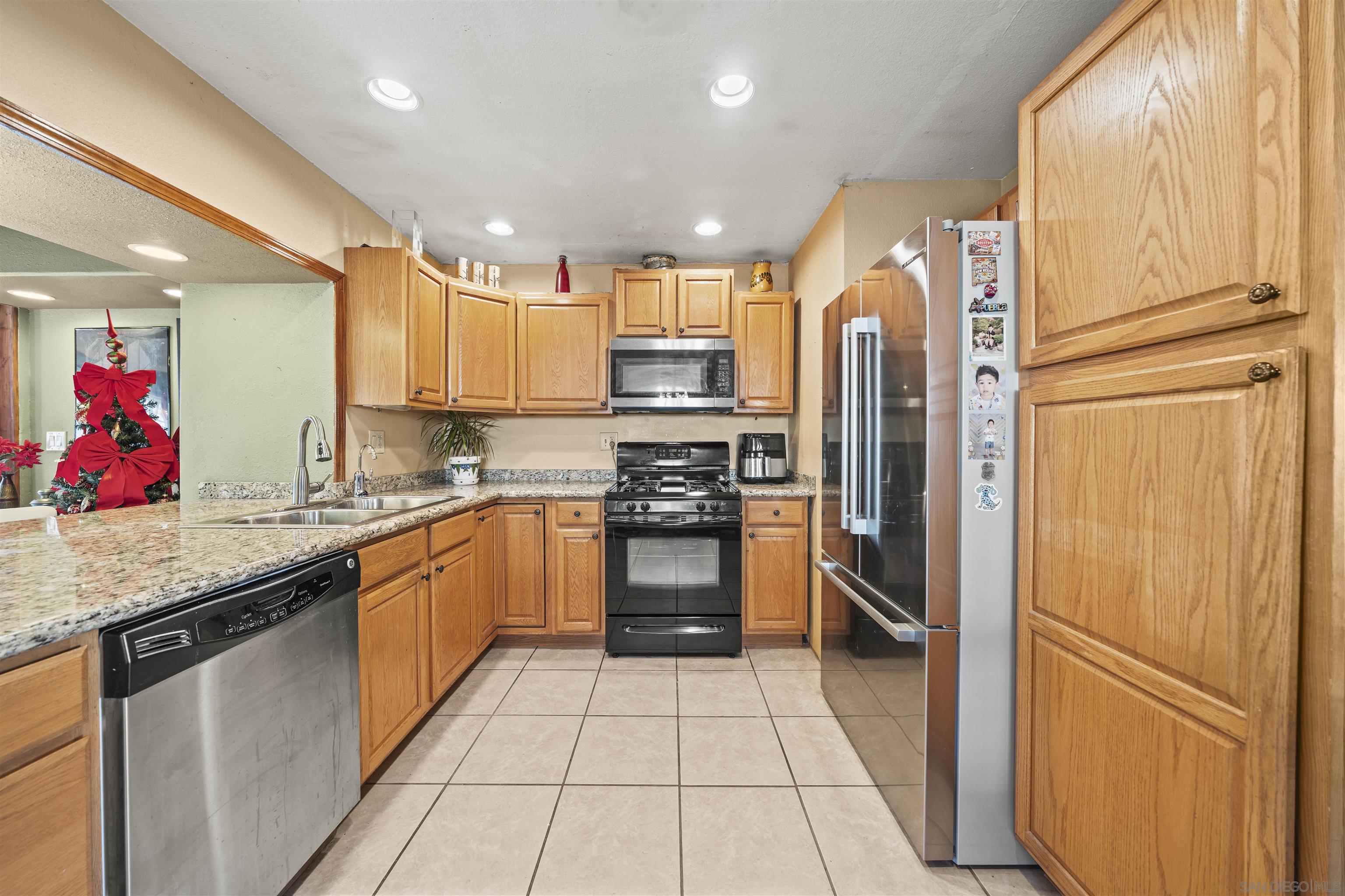 Detail Gallery Image 21 of 38 For 2621  Alosta St, San Diego,  CA 92154 - 3 Beds | 2 Baths