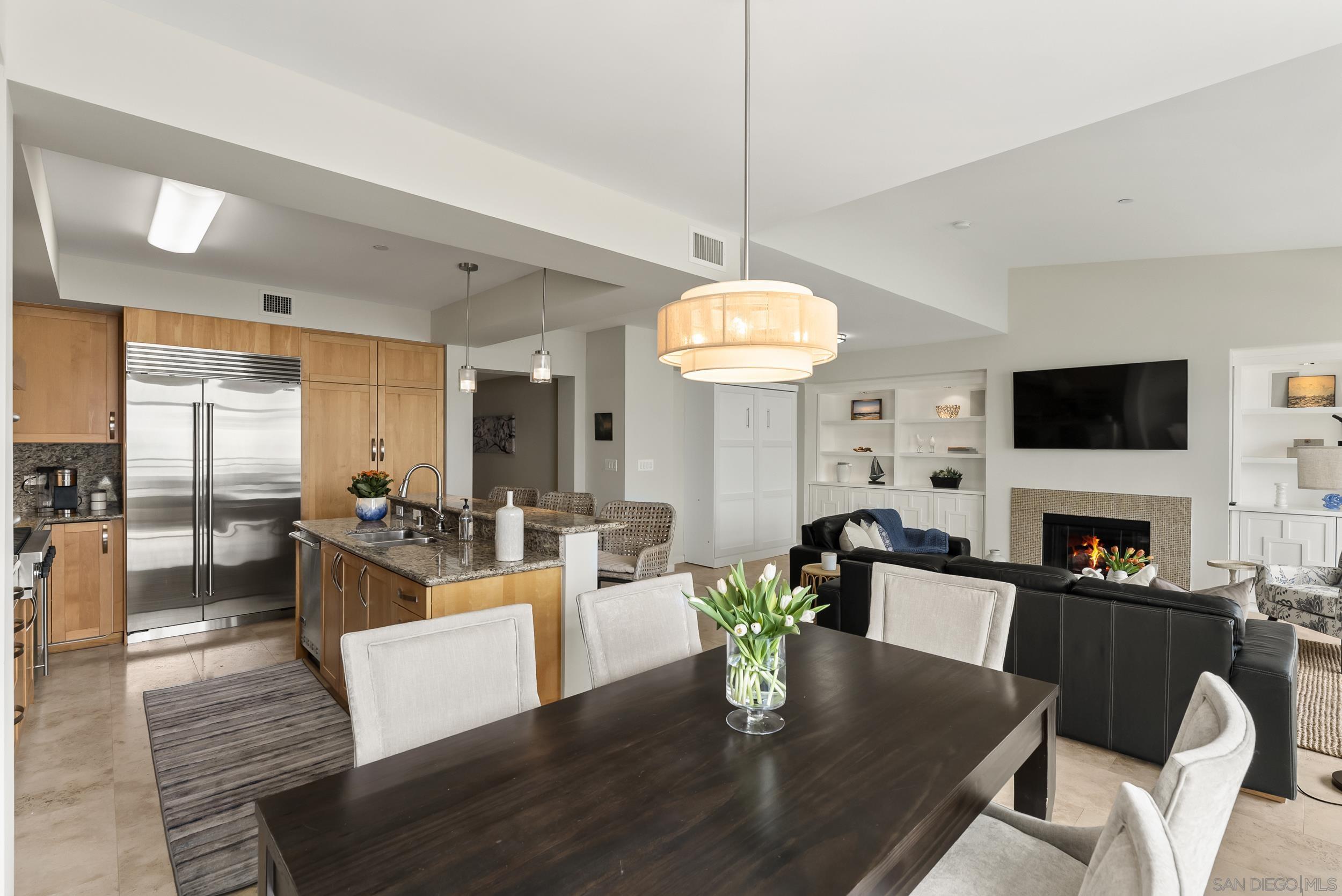 Detail Gallery Image 16 of 40 For 5420  La Jolla Blvd  B302, La Jolla,  CA 92037 - 2 Beds | 2 Baths