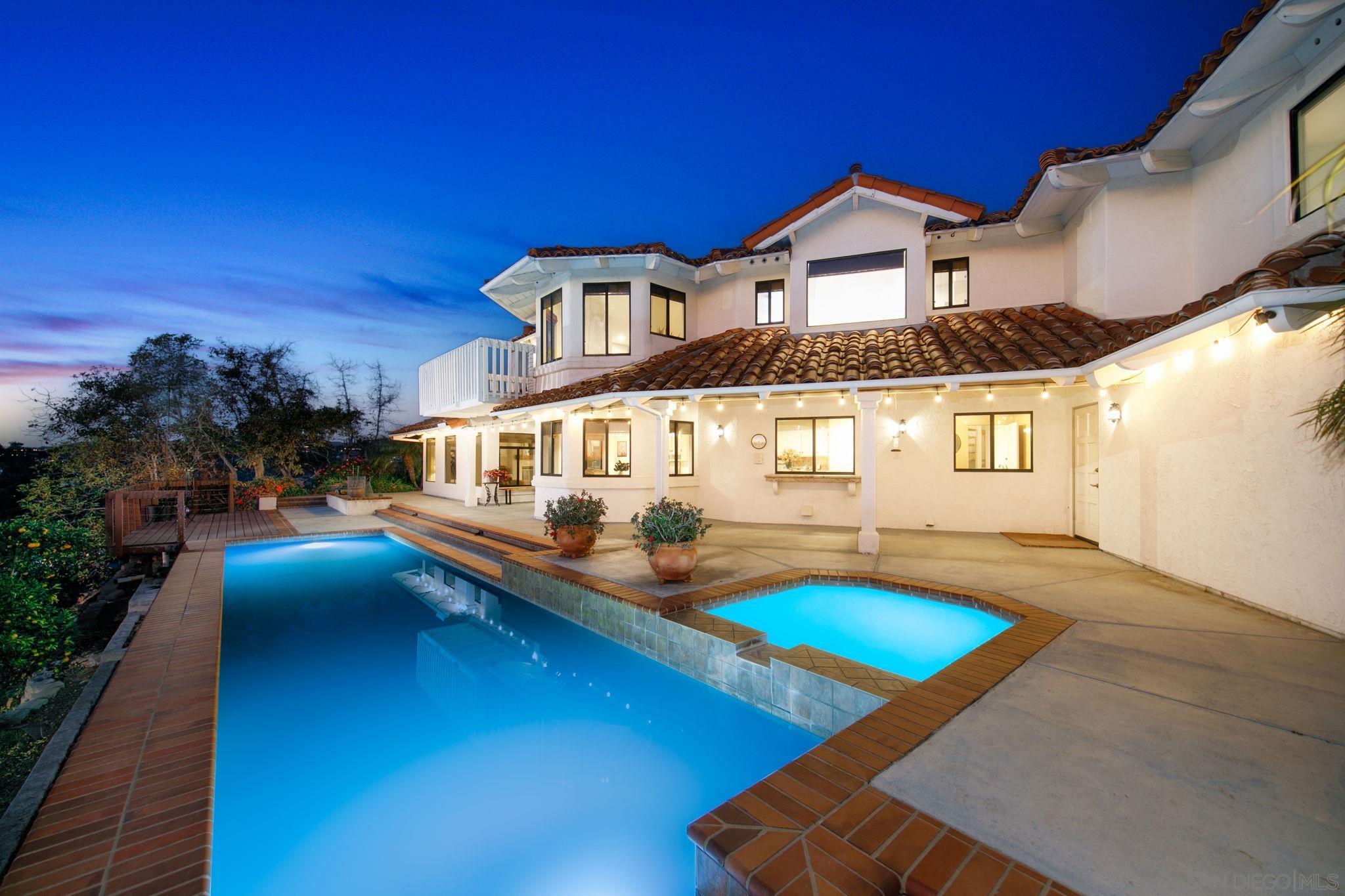 Front Image Thumbnail for SD250045376