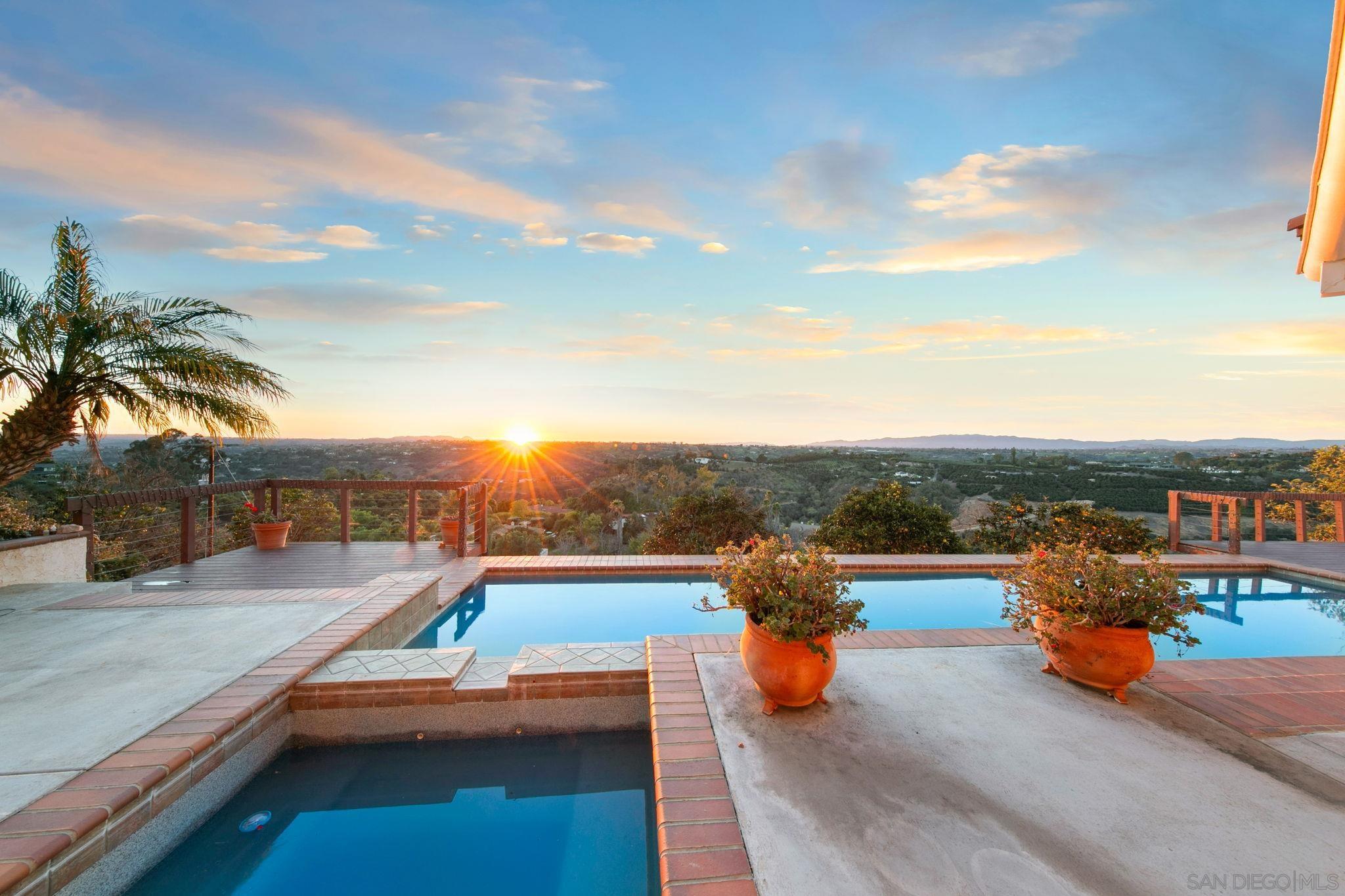 Detail Gallery Image 3 of 28 For 2323  Wilt Rd, Fallbrook,  CA 92028 - 5 Beds | 2/1 Baths