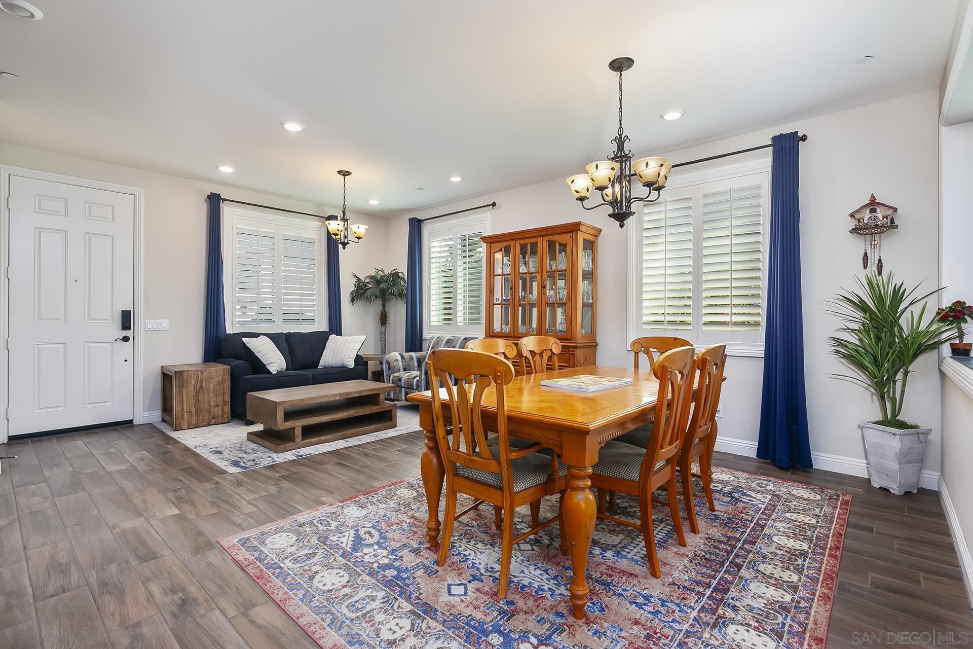 Detail Gallery Image 15 of 66 For 2025  Campo Verde Ct, Escondido,  CA 92026 - 4 Beds | 4/1 Baths