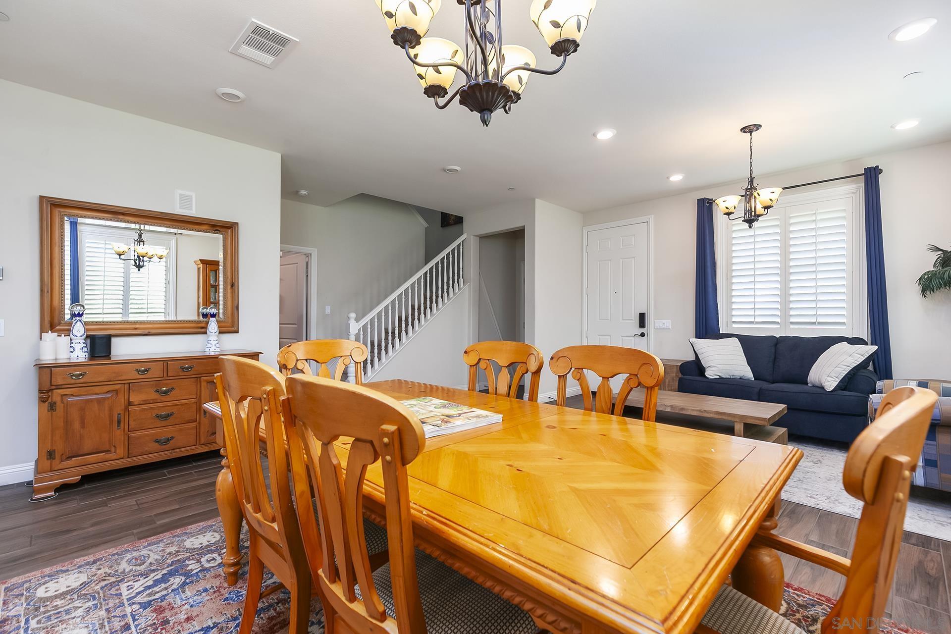 Detail Gallery Image 18 of 66 For 2025  Campo Verde Ct, Escondido,  CA 92026 - 4 Beds | 4/1 Baths