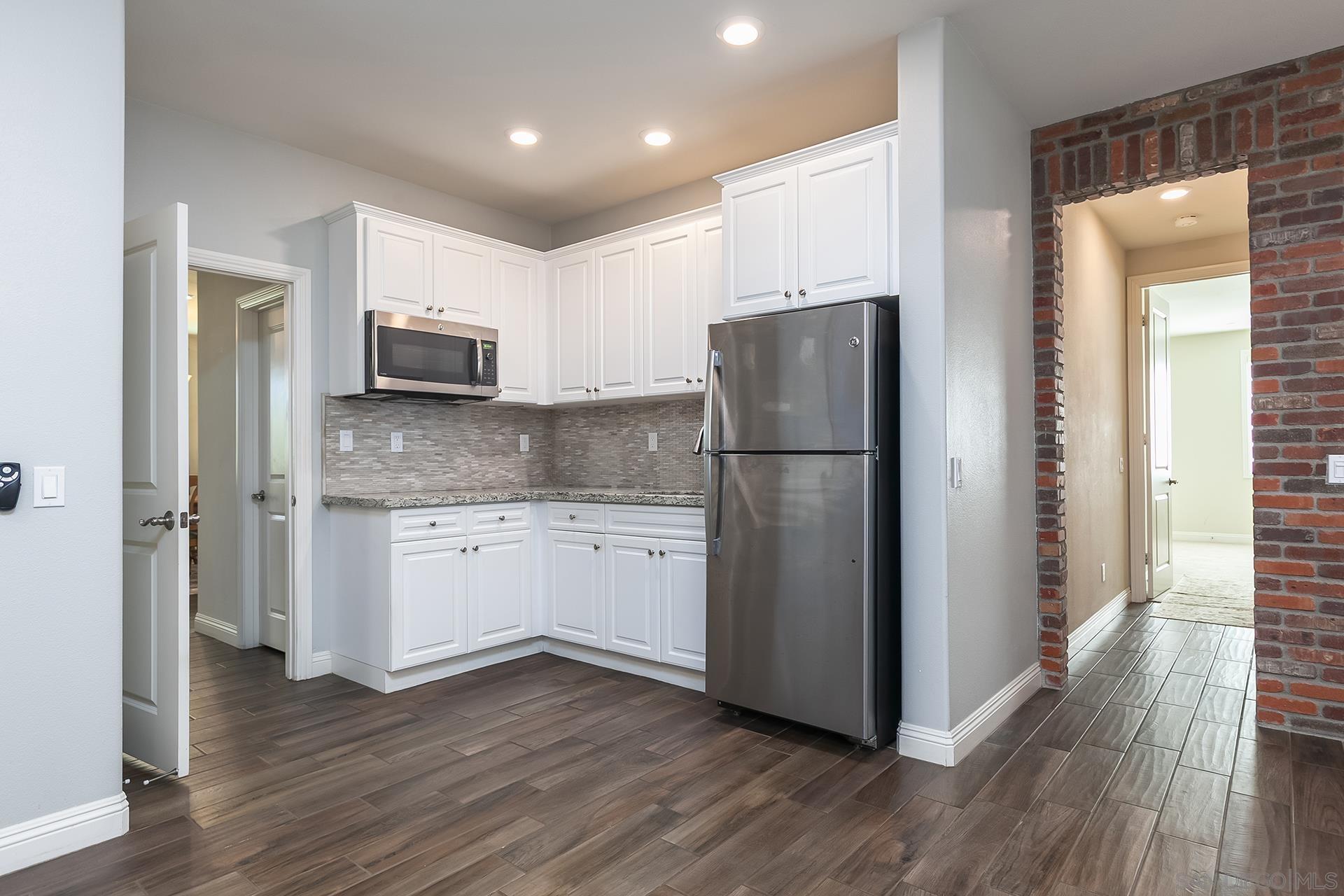 Detail Gallery Image 21 of 66 For 2025  Campo Verde Ct, Escondido,  CA 92026 - 4 Beds | 4/1 Baths