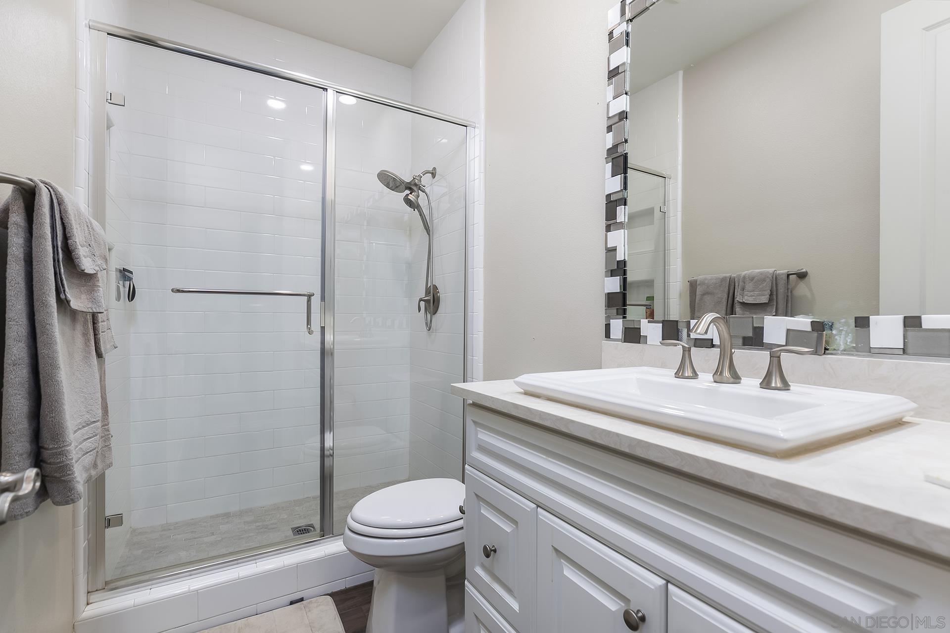 Detail Gallery Image 27 of 66 For 2025  Campo Verde Ct, Escondido,  CA 92026 - 4 Beds | 4/1 Baths