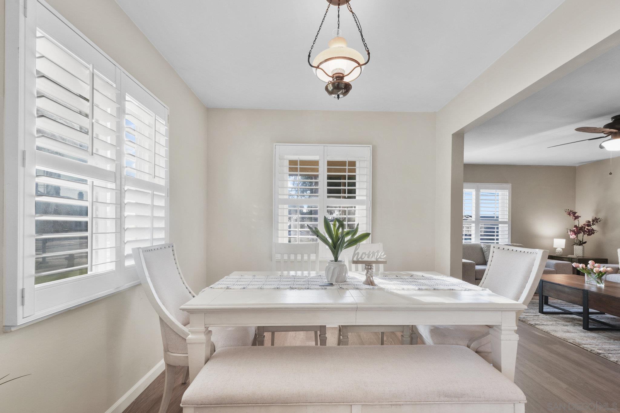 Detail Gallery Image 4 of 27 For 695  Fifth Ave, Chula Vista,  CA 91910 - 3 Beds | 2 Baths