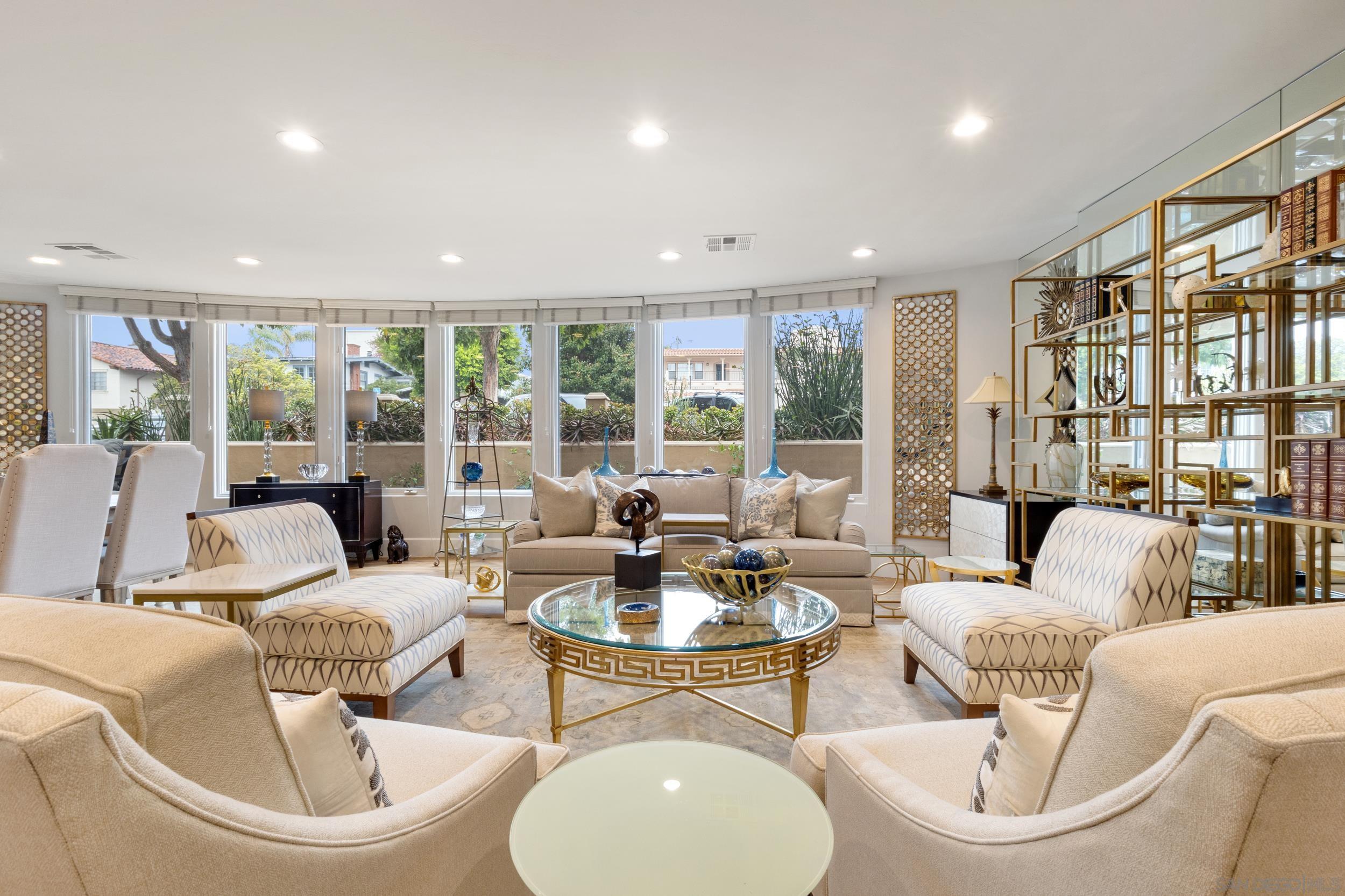 Detail Gallery Image 3 of 62 For 7752  Eads Ave, La Jolla,  CA 92037 - 3 Beds | 2/1 Baths