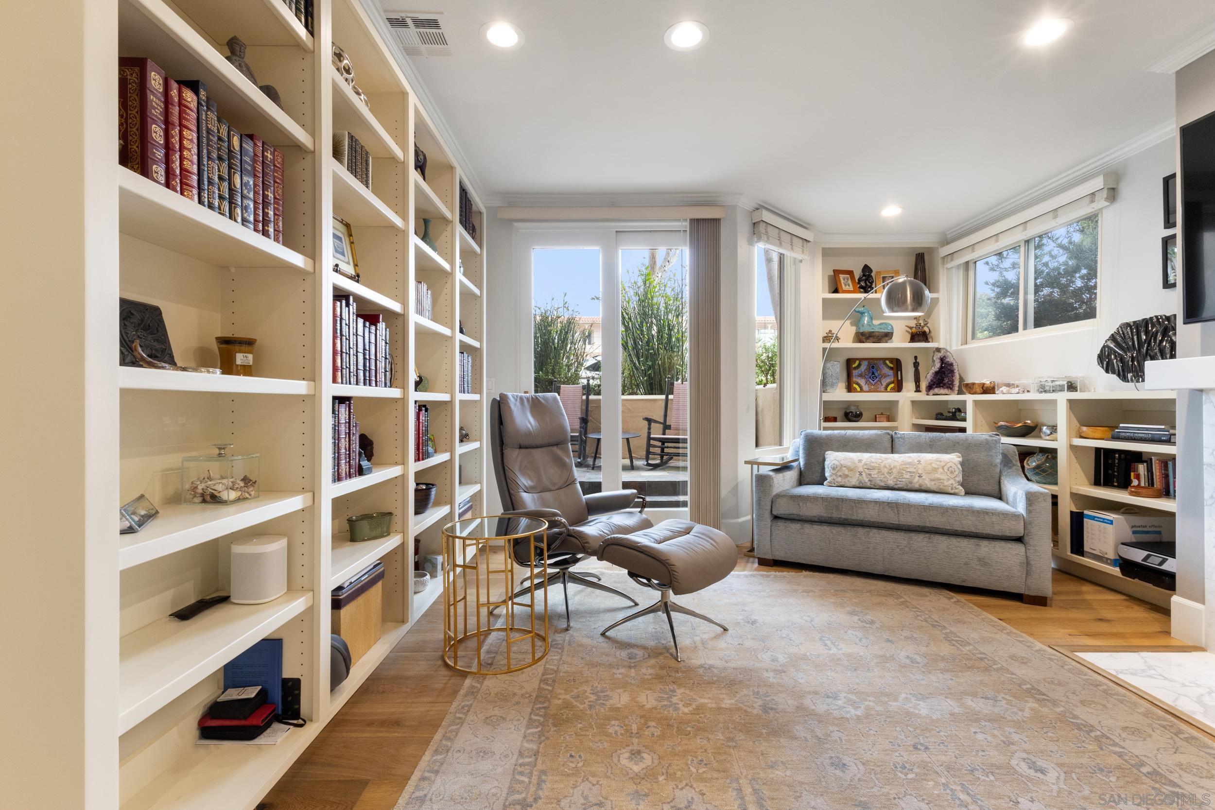 Detail Gallery Image 24 of 62 For 7752  Eads Ave, La Jolla,  CA 92037 - 3 Beds | 2/1 Baths