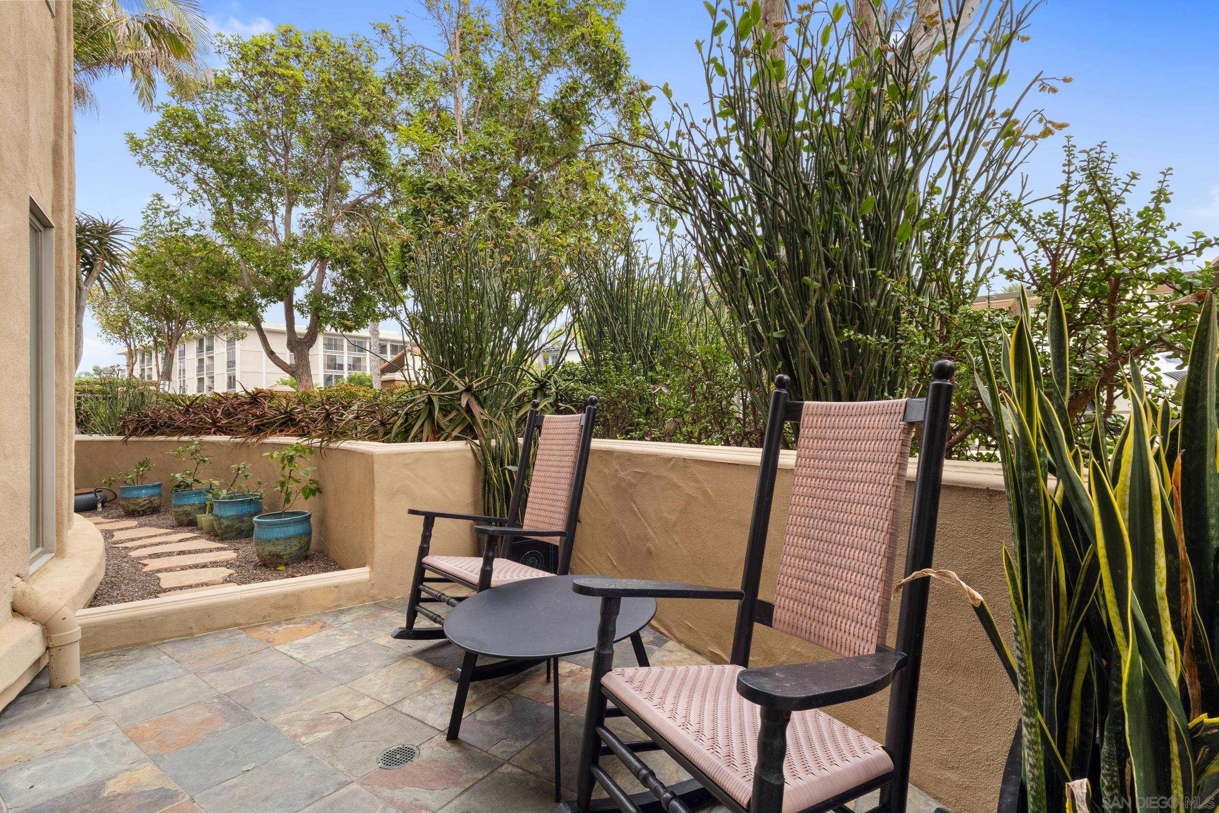 Detail Gallery Image 25 of 62 For 7752  Eads Ave, La Jolla,  CA 92037 - 3 Beds | 2/1 Baths