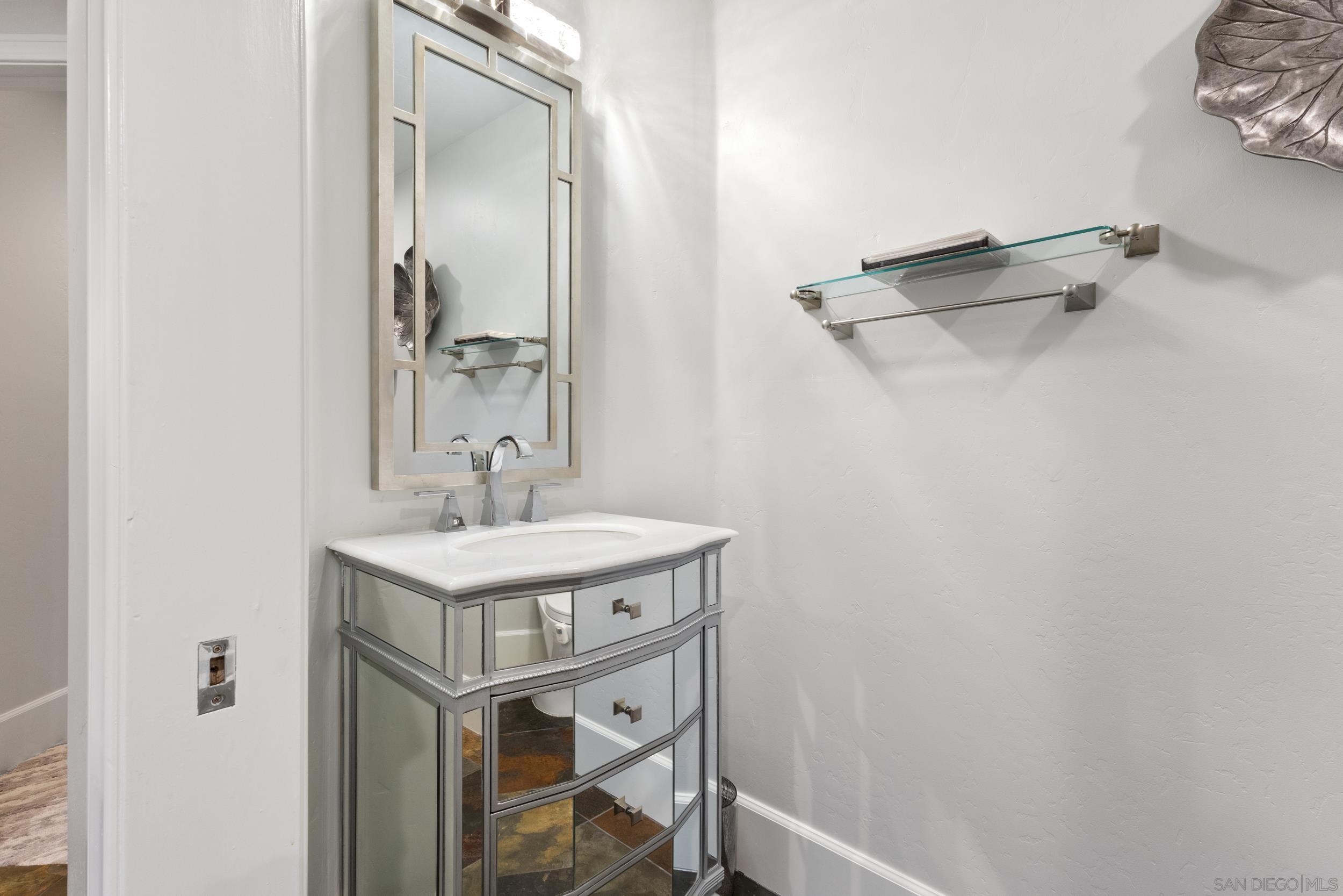 Detail Gallery Image 41 of 62 For 7752  Eads Ave, La Jolla,  CA 92037 - 3 Beds | 2/1 Baths