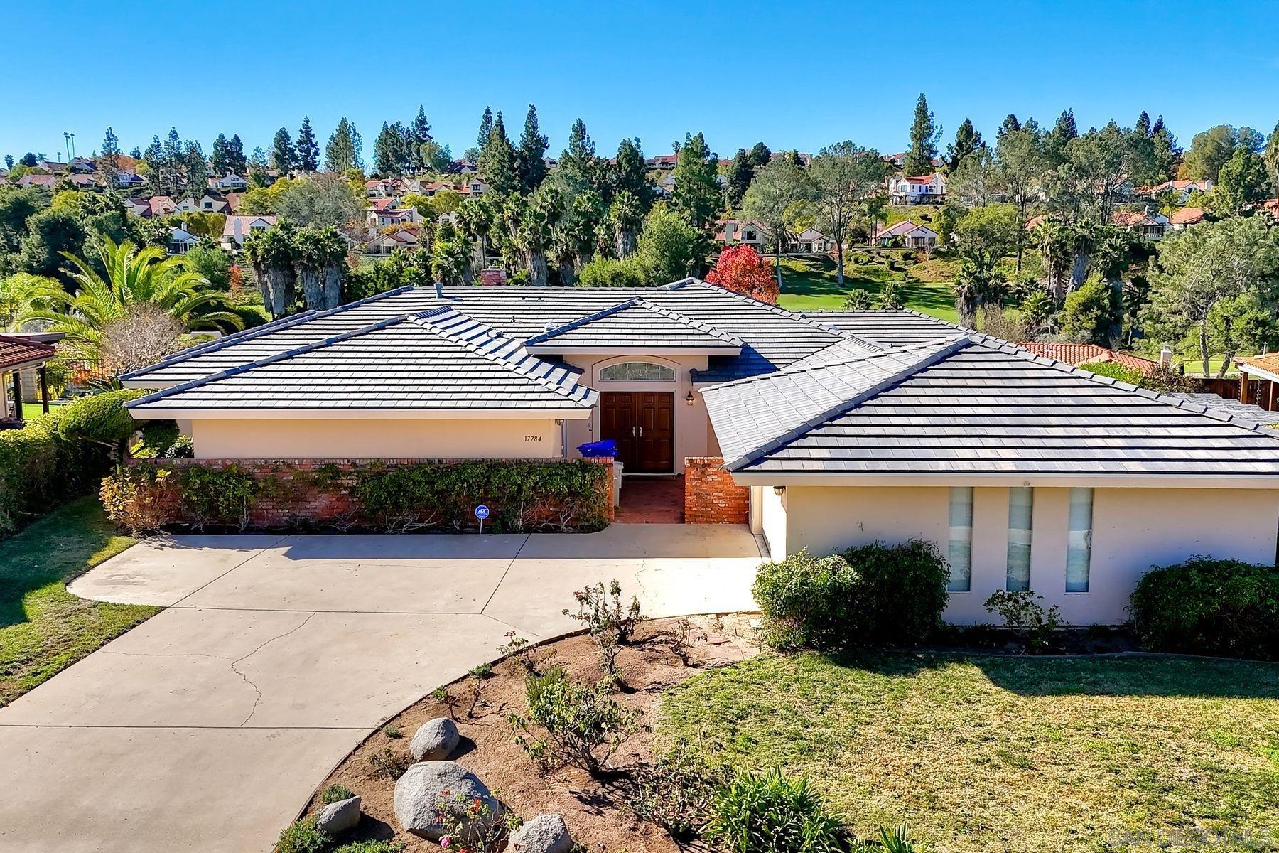 Detail Gallery Image 2 of 52 For 17784  via Graacia, San Diego,  CA 92128 - 3 Beds | 2 Baths