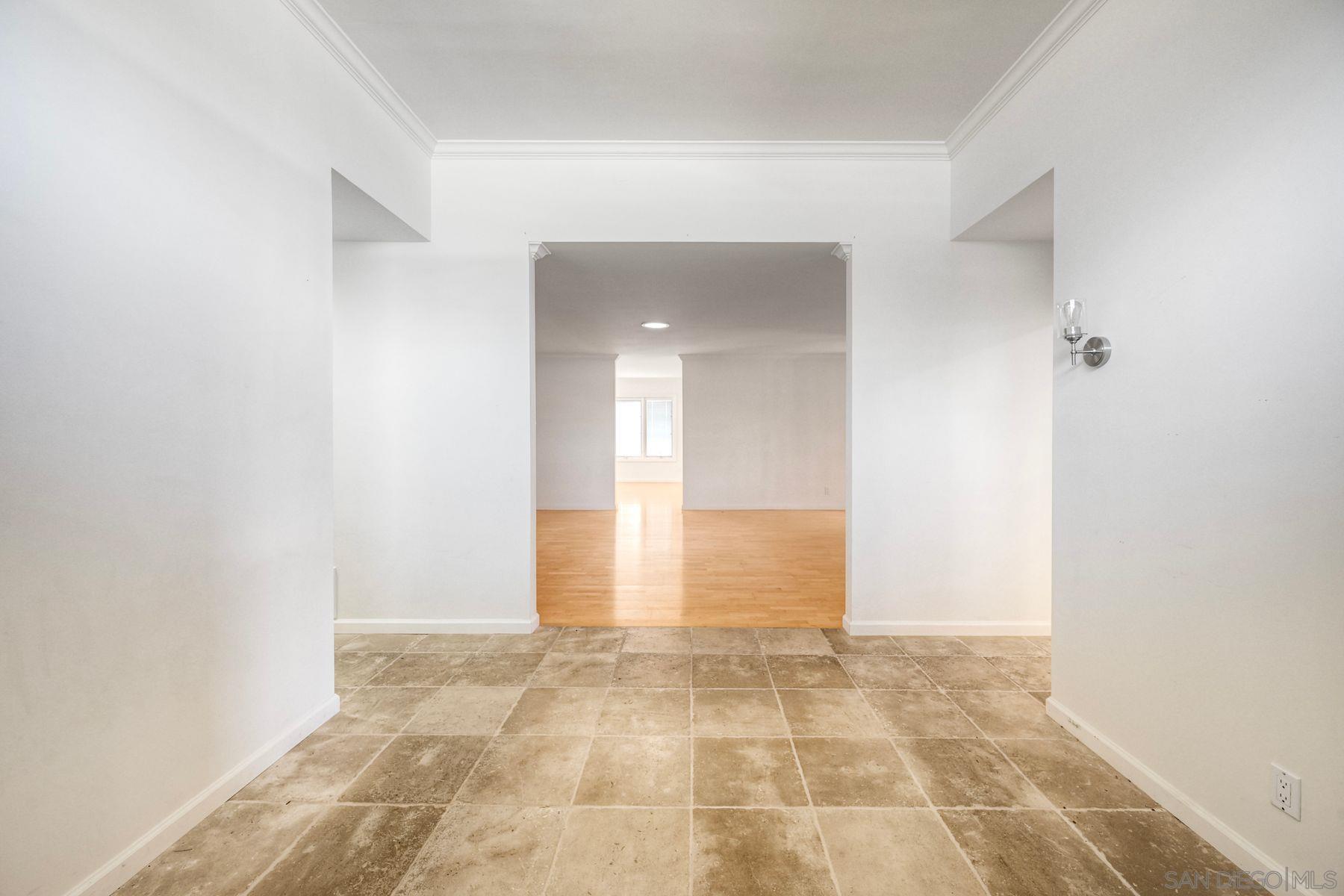 Detail Gallery Image 27 of 52 For 17784  via Graacia, San Diego,  CA 92128 - 3 Beds | 2 Baths