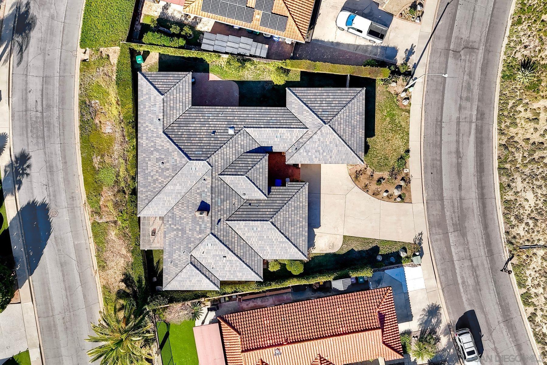 Detail Gallery Image 44 of 52 For 17784  via Graacia, San Diego,  CA 92128 - 3 Beds | 2 Baths