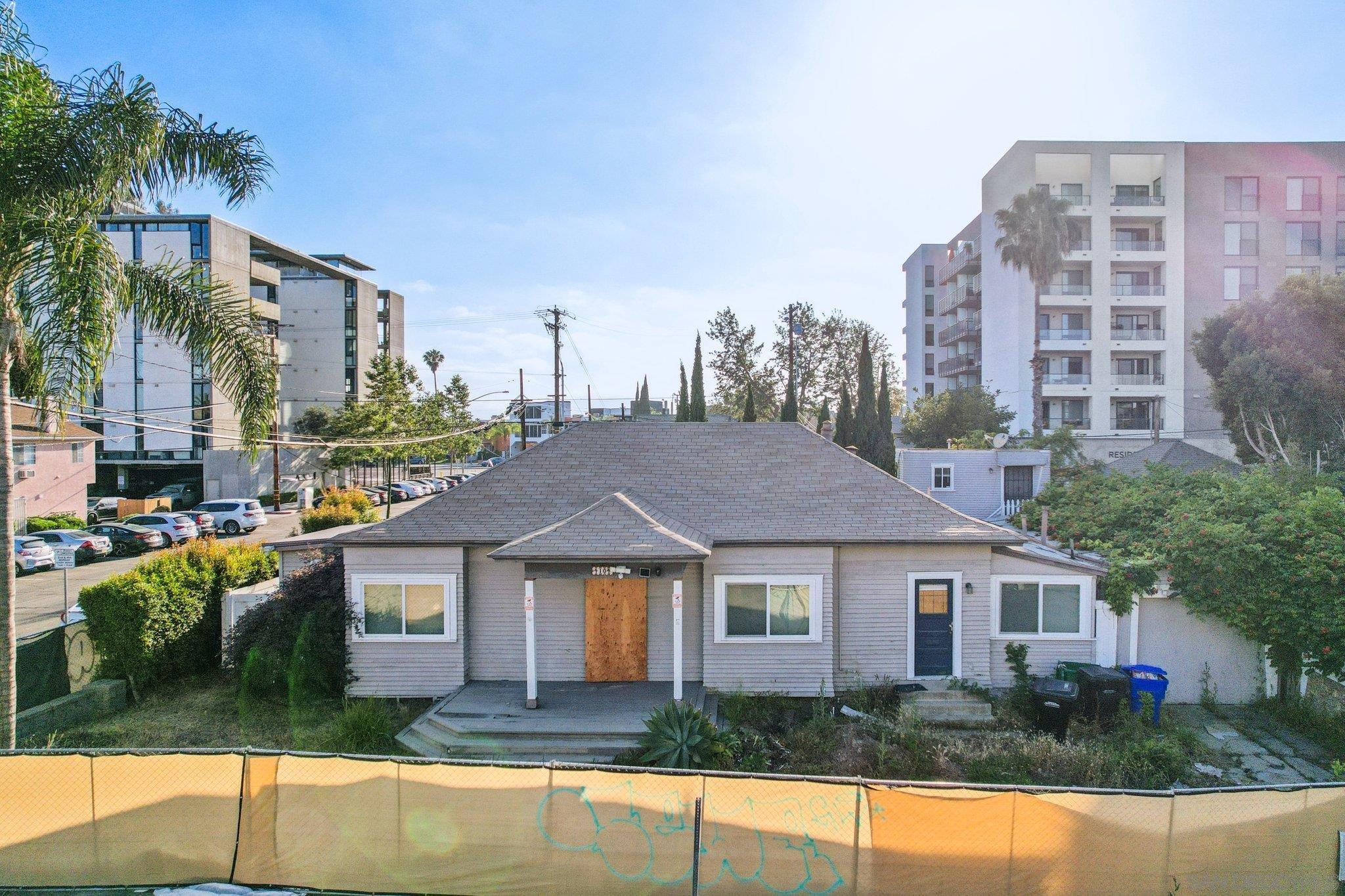 Detail Gallery Image 5 of 10 For , San Diego,  CA 92103 - – Beds | – Baths