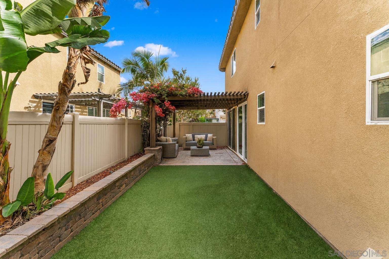 Detail Gallery Image 20 of 26 For 1457  Carpinteria, Chula Vista,  CA 91913 - 5 Beds | 3/1 Baths