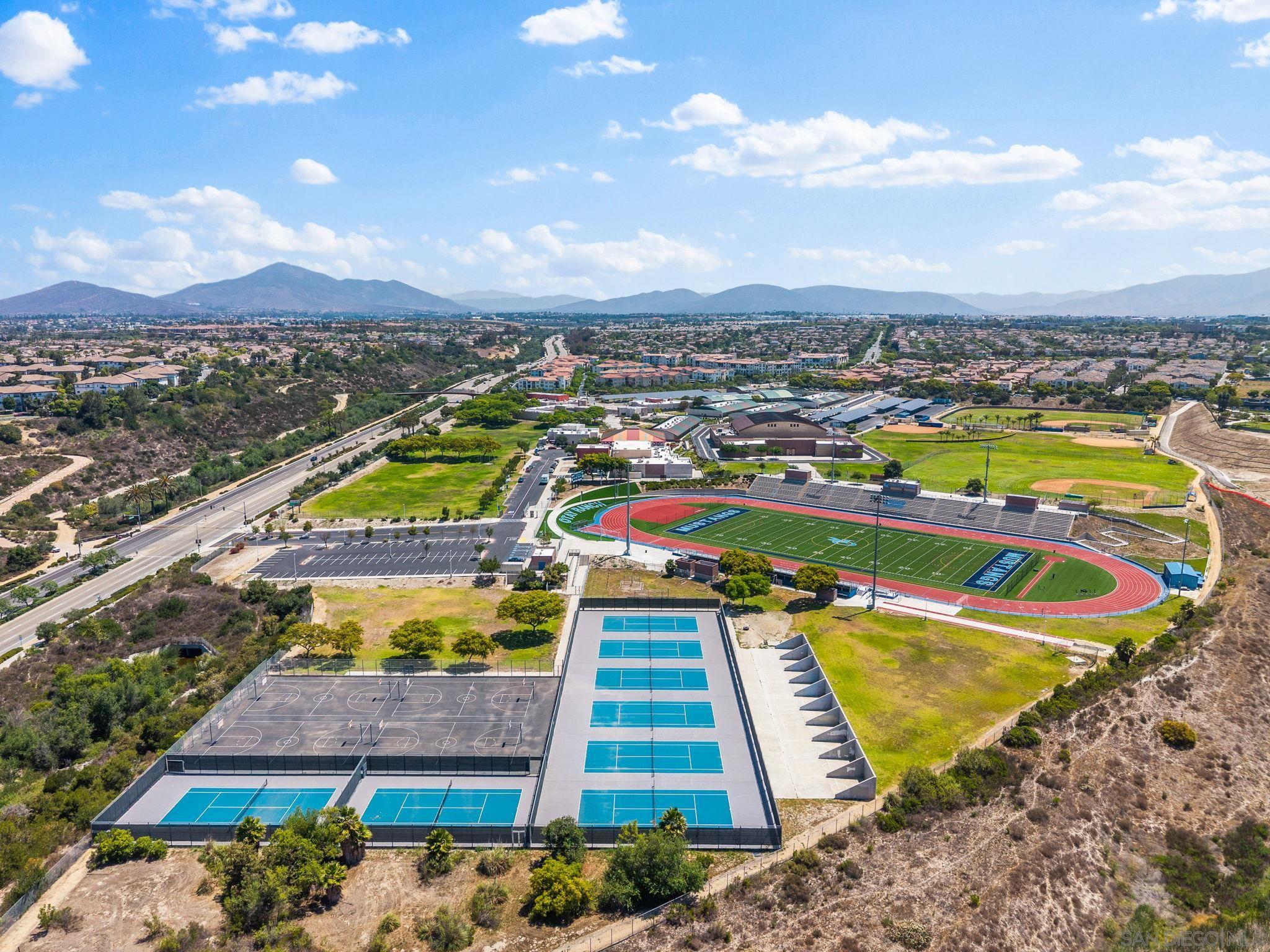 Detail Gallery Image 26 of 26 For 1457  Carpinteria, Chula Vista,  CA 91913 - 5 Beds | 3/1 Baths