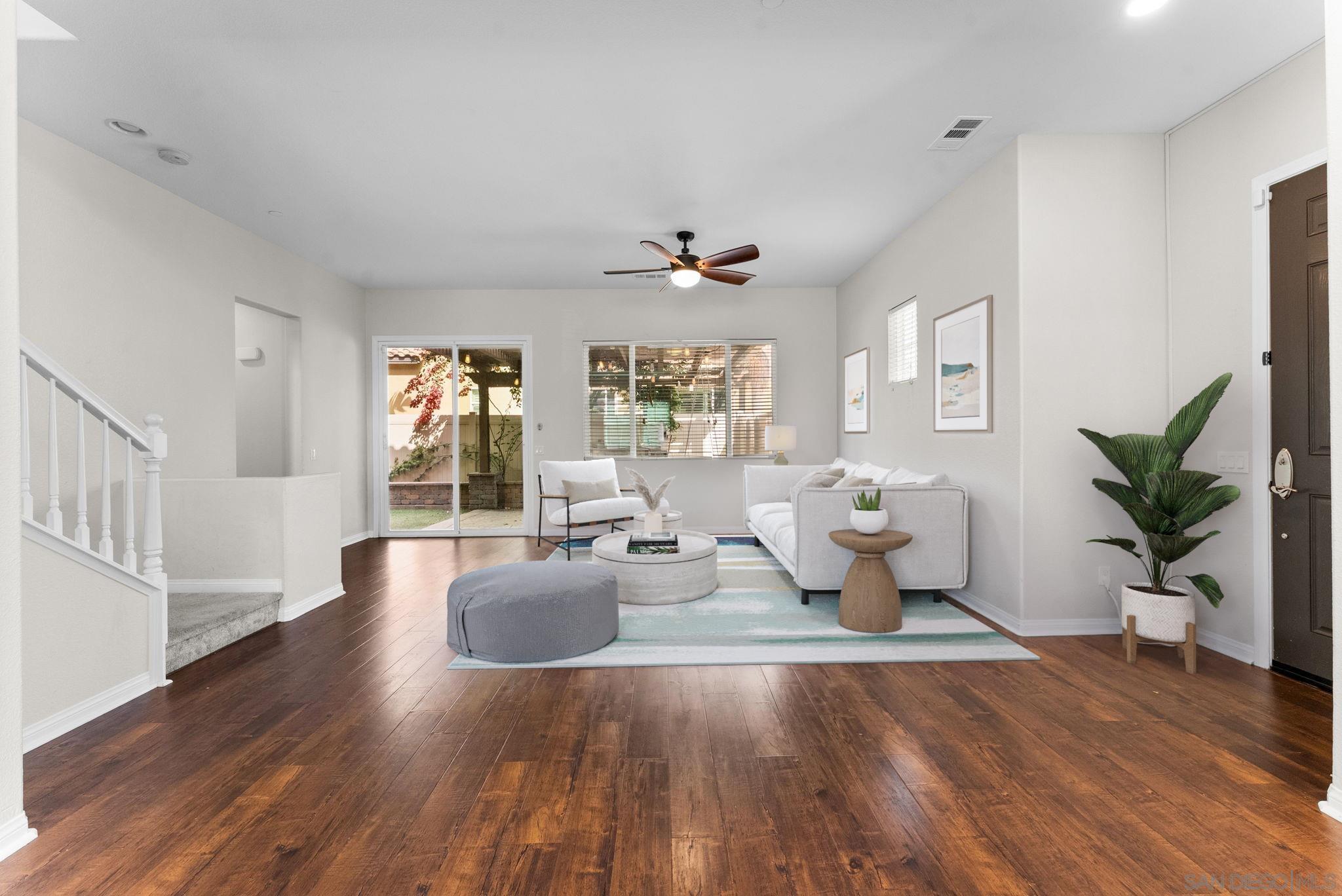 Detail Gallery Image 8 of 26 For 1457  Carpinteria, Chula Vista,  CA 91913 - 5 Beds | 3/1 Baths