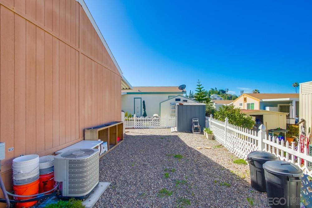 Detail Gallery Image 28 of 41 For 450 E Bradley Ave  Spc 69,  El Cajon,  CA 92021 - 3 Beds | 2 Baths