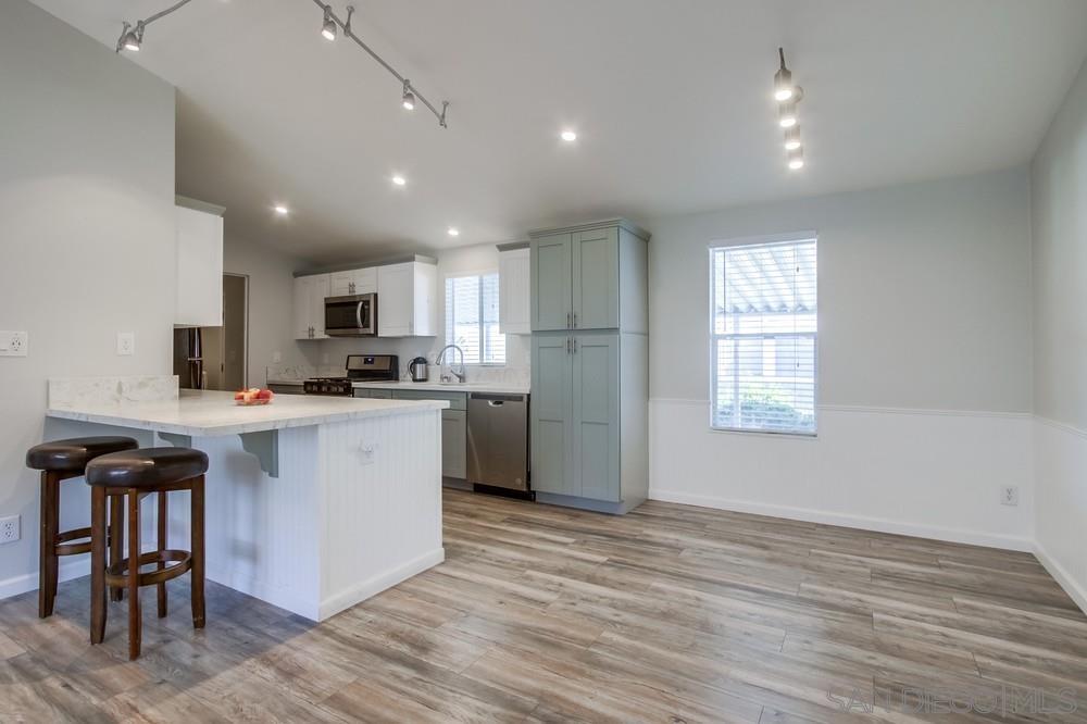 Detail Gallery Image 9 of 41 For 450 E Bradley Ave  Spc 69,  El Cajon,  CA 92021 - 3 Beds | 2 Baths