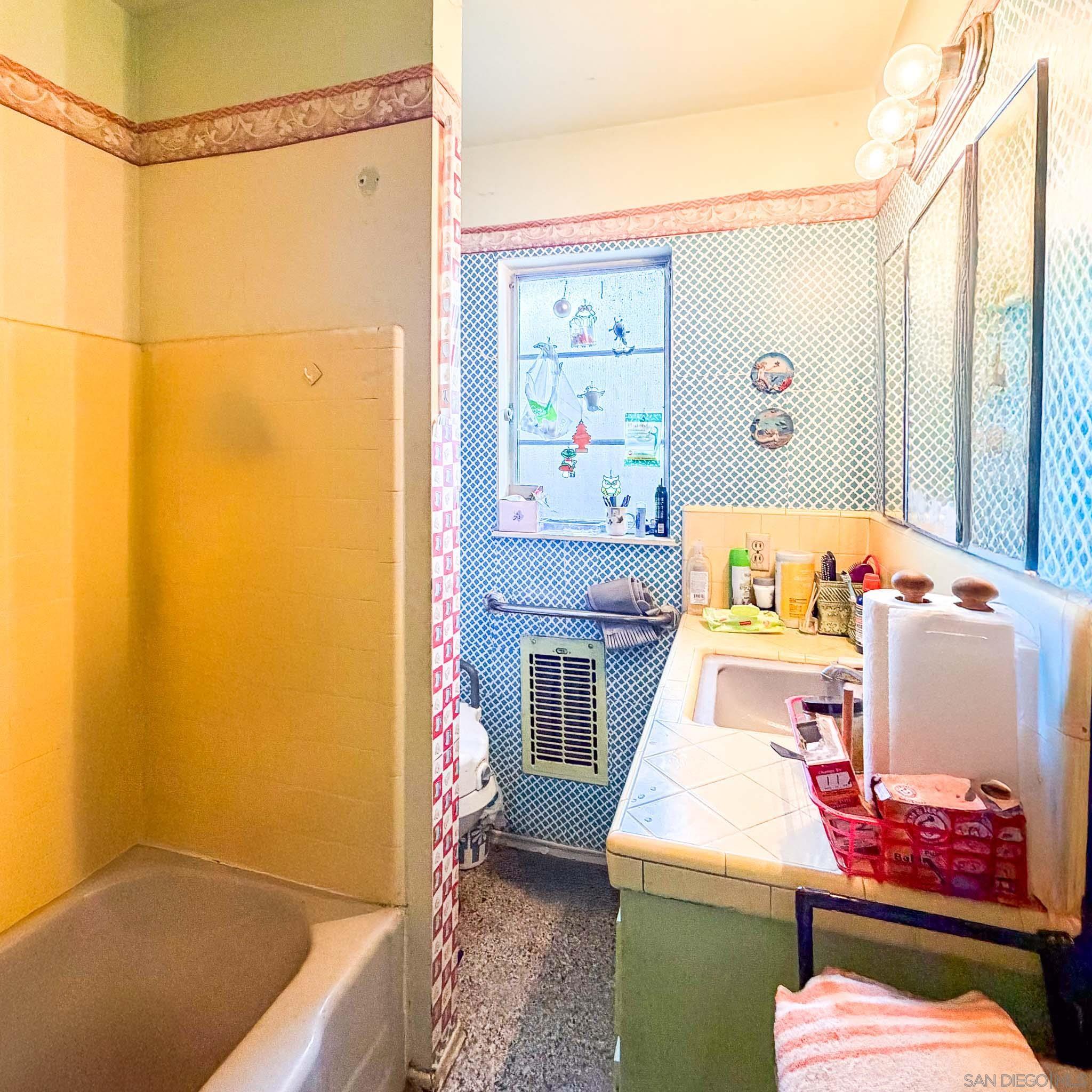 Detail Gallery Image 17 of 43 For 4370  Lynndale Ln, Chula Vista,  CA 91910 - 3 Beds | 2 Baths