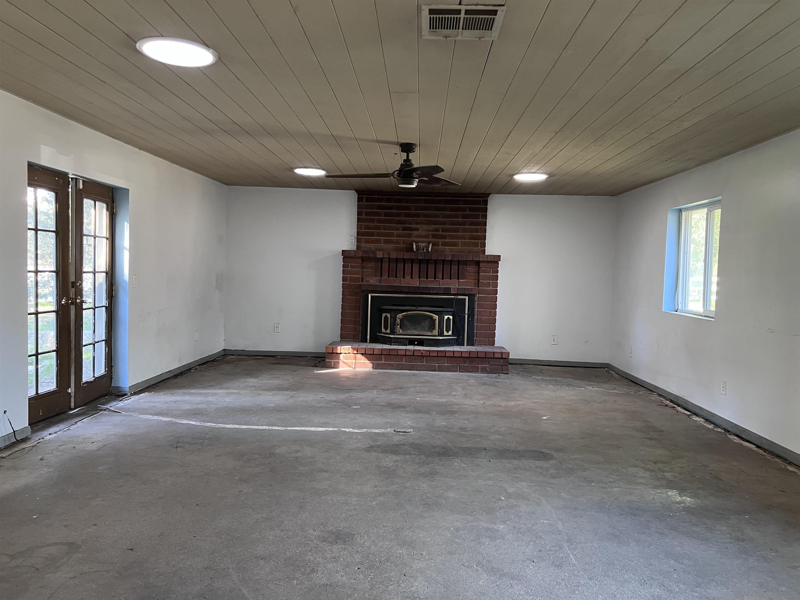 Detail Gallery Image 17 of 58 For 30247  Chihuahua Valley Road, Warner Springs,  CA 92086 - 4 Beds | 2/1 Baths