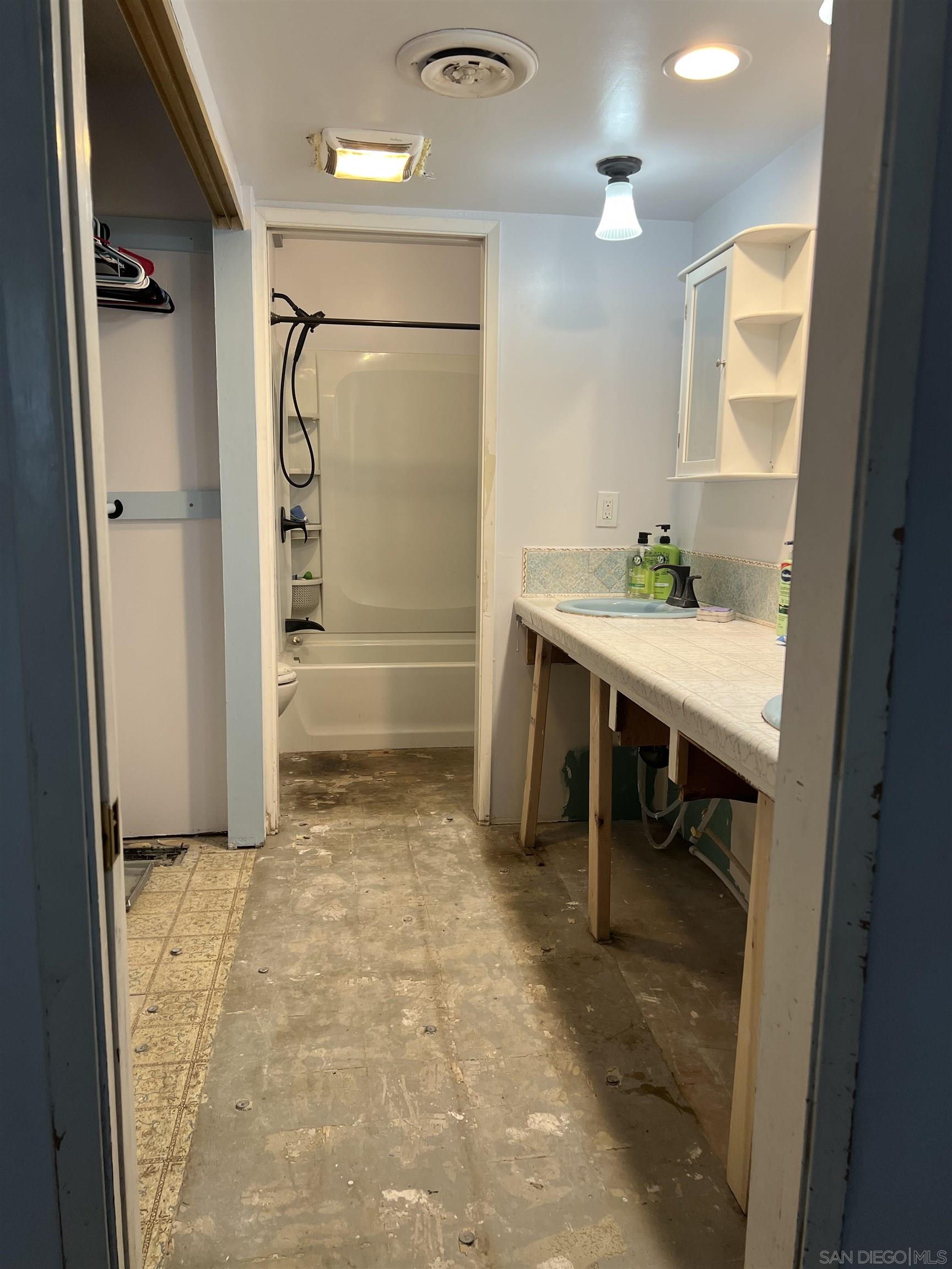 Detail Gallery Image 21 of 23 For 30247  Chihuahua Valley Road, Warner Springs,  CA 92086 - 4 Beds | 2/1 Baths