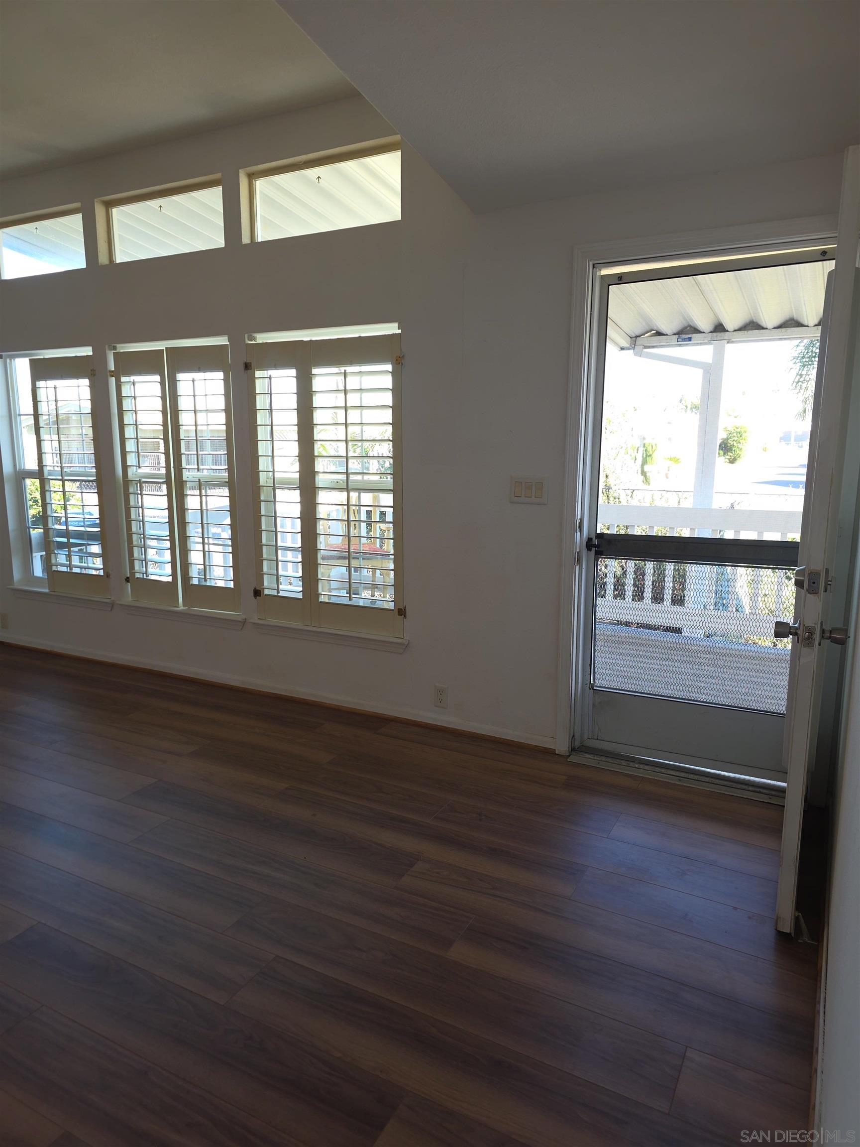 Detail Gallery Image 11 of 11 For 502  Anita  50, Chula Vista,  CA 91911 - 3 Beds | 2 Baths