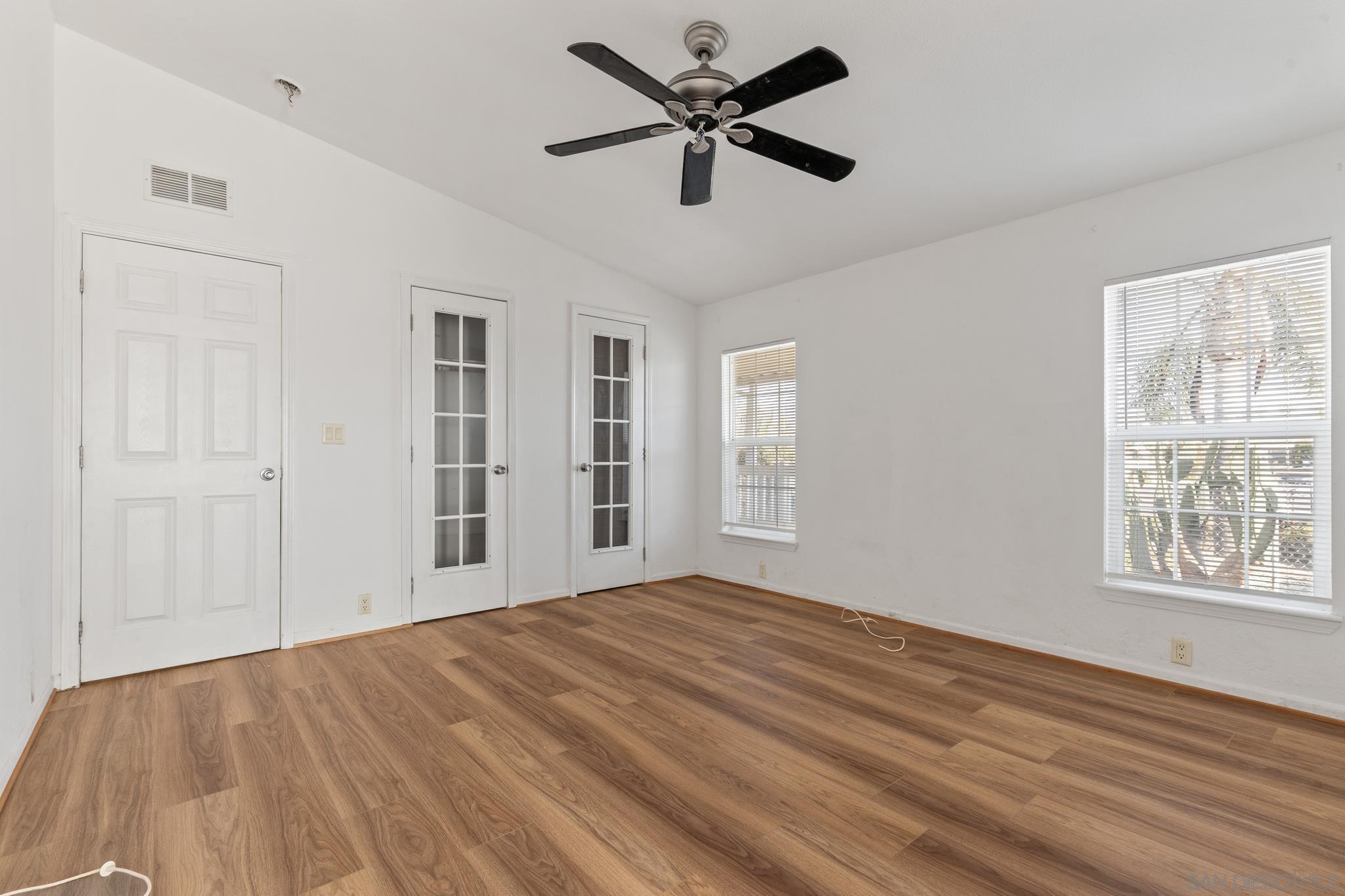 Detail Gallery Image 17 of 37 For 502  Anita  50, Chula Vista,  CA 91911 - 3 Beds | 2 Baths