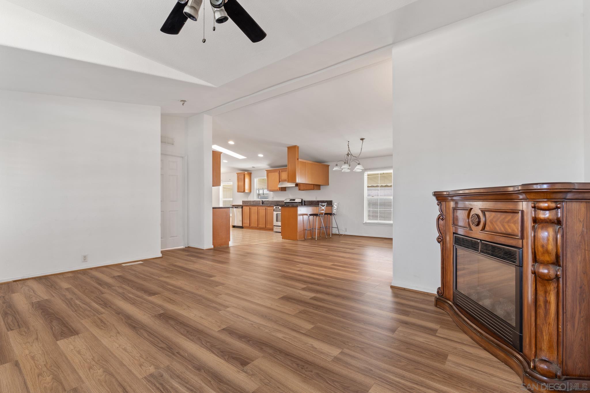 Detail Gallery Image 21 of 37 For 502  Anita  50, Chula Vista,  CA 91911 - 3 Beds | 2 Baths