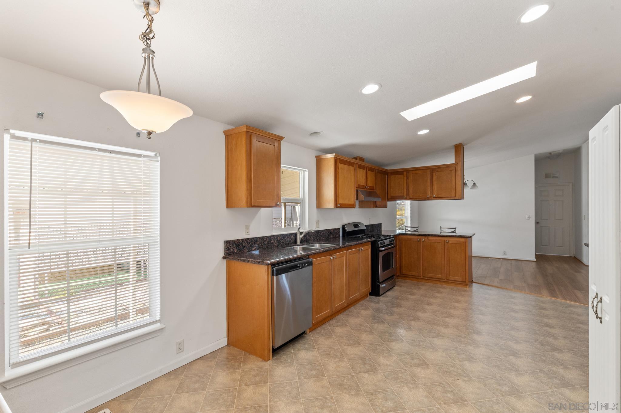 Detail Gallery Image 23 of 37 For 502  Anita  50, Chula Vista,  CA 91911 - 3 Beds | 2 Baths