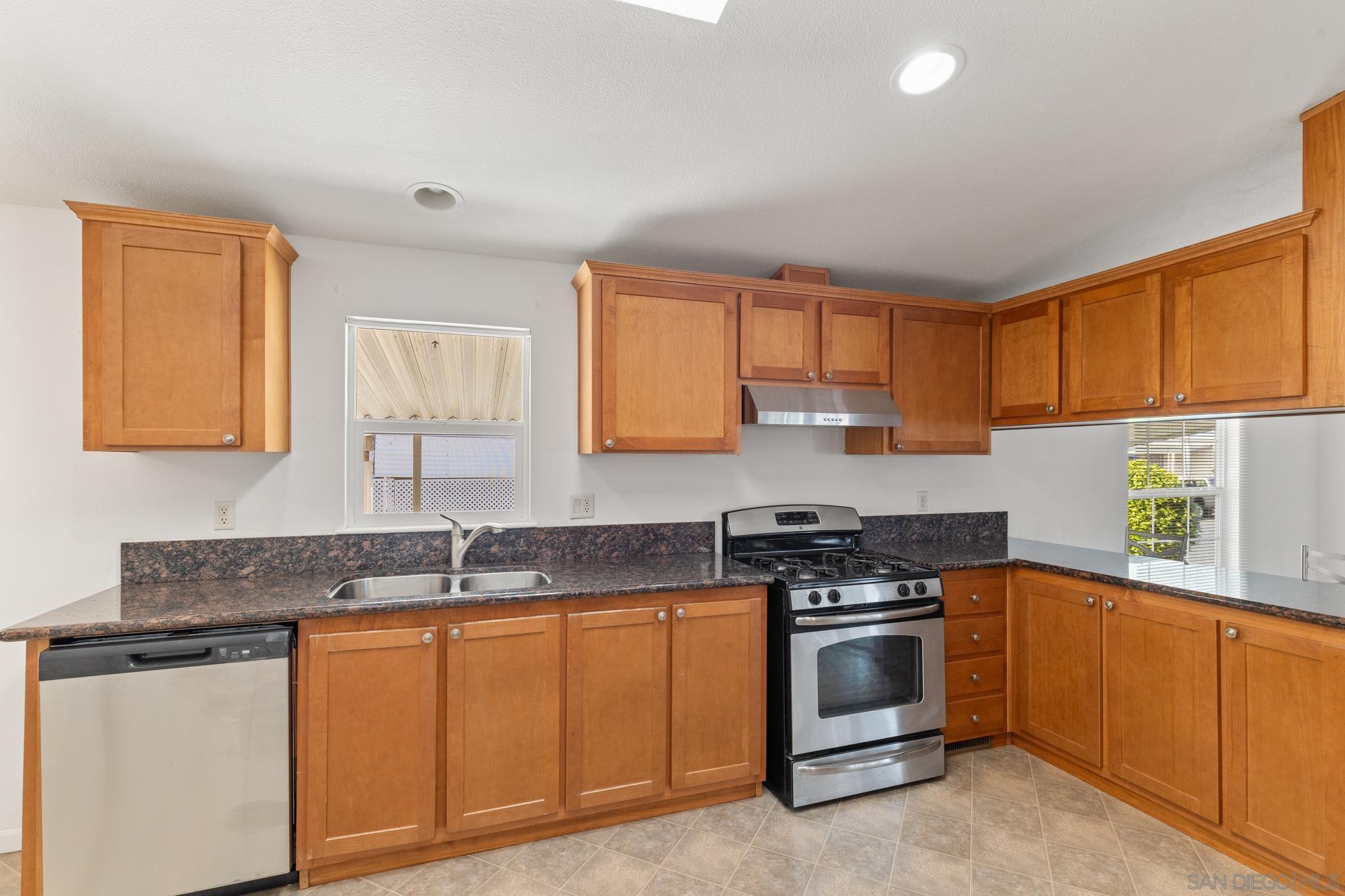 Detail Gallery Image 28 of 37 For 502  Anita  50, Chula Vista,  CA 91911 - 3 Beds | 2 Baths