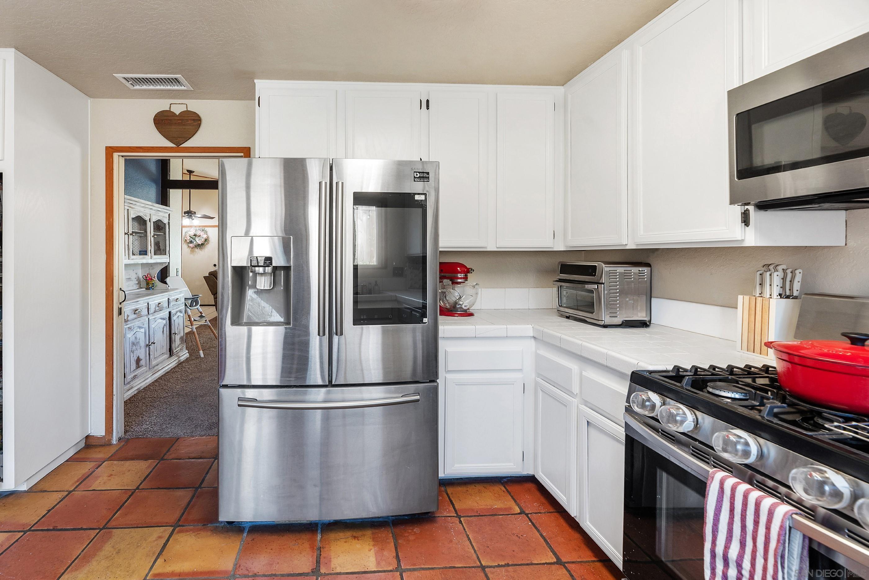 Detail Gallery Image 12 of 32 For 1904  Woodland Glen, Escondido,  CA 92027 - 3 Beds | 2 Baths