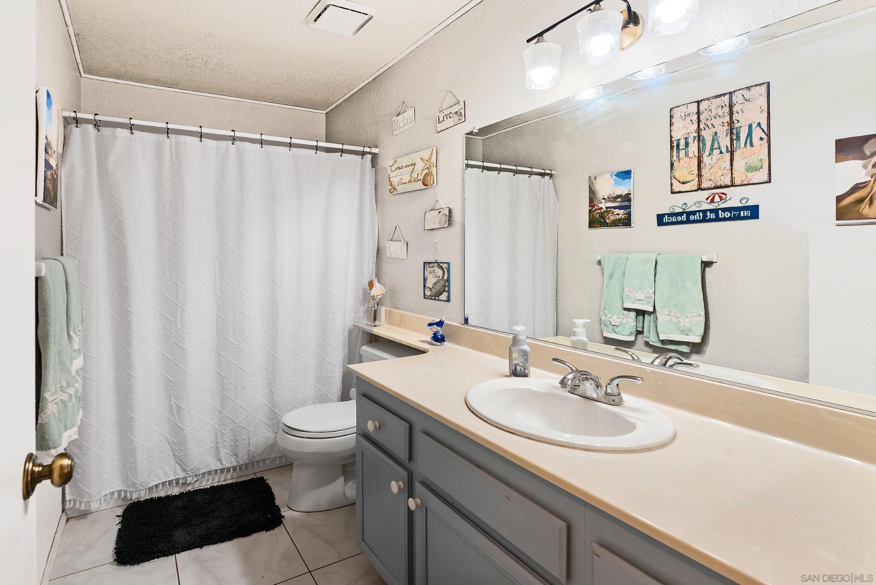 Detail Gallery Image 14 of 32 For 1904  Woodland Glen, Escondido,  CA 92027 - 3 Beds | 2 Baths