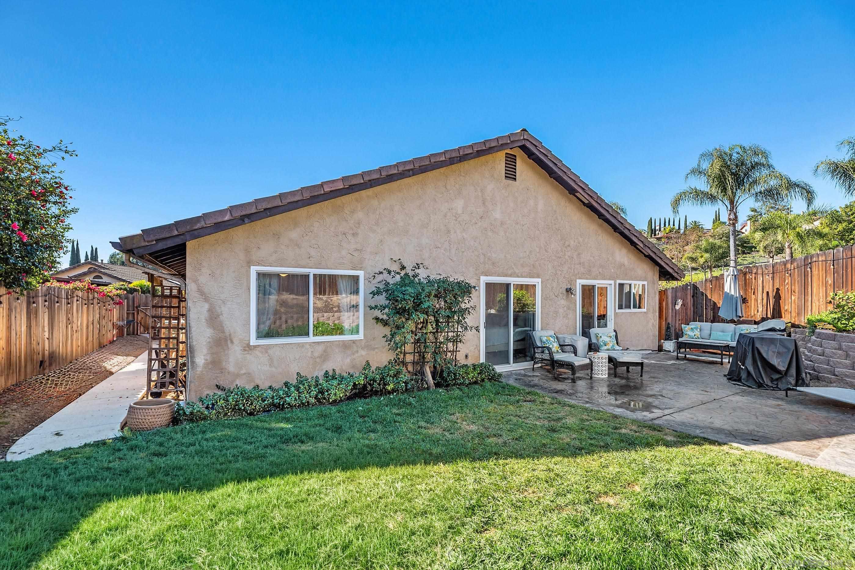 Detail Gallery Image 26 of 32 For 1904  Woodland Glen, Escondido,  CA 92027 - 3 Beds | 2 Baths