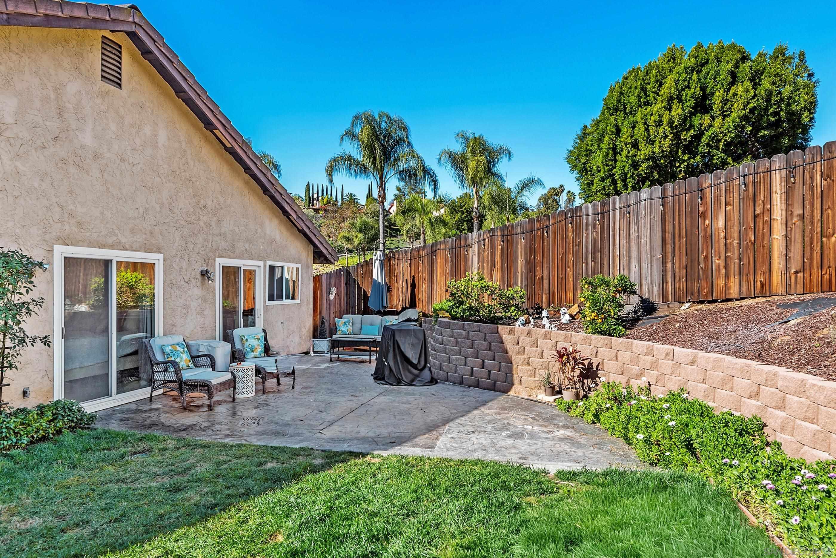 Detail Gallery Image 27 of 32 For 1904  Woodland Glen, Escondido,  CA 92027 - 3 Beds | 2 Baths