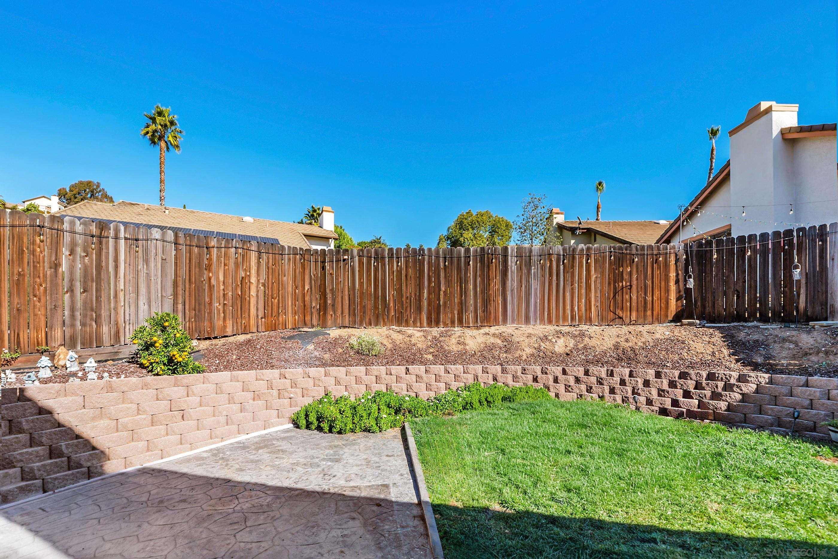 Detail Gallery Image 28 of 32 For 1904  Woodland Glen, Escondido,  CA 92027 - 3 Beds | 2 Baths