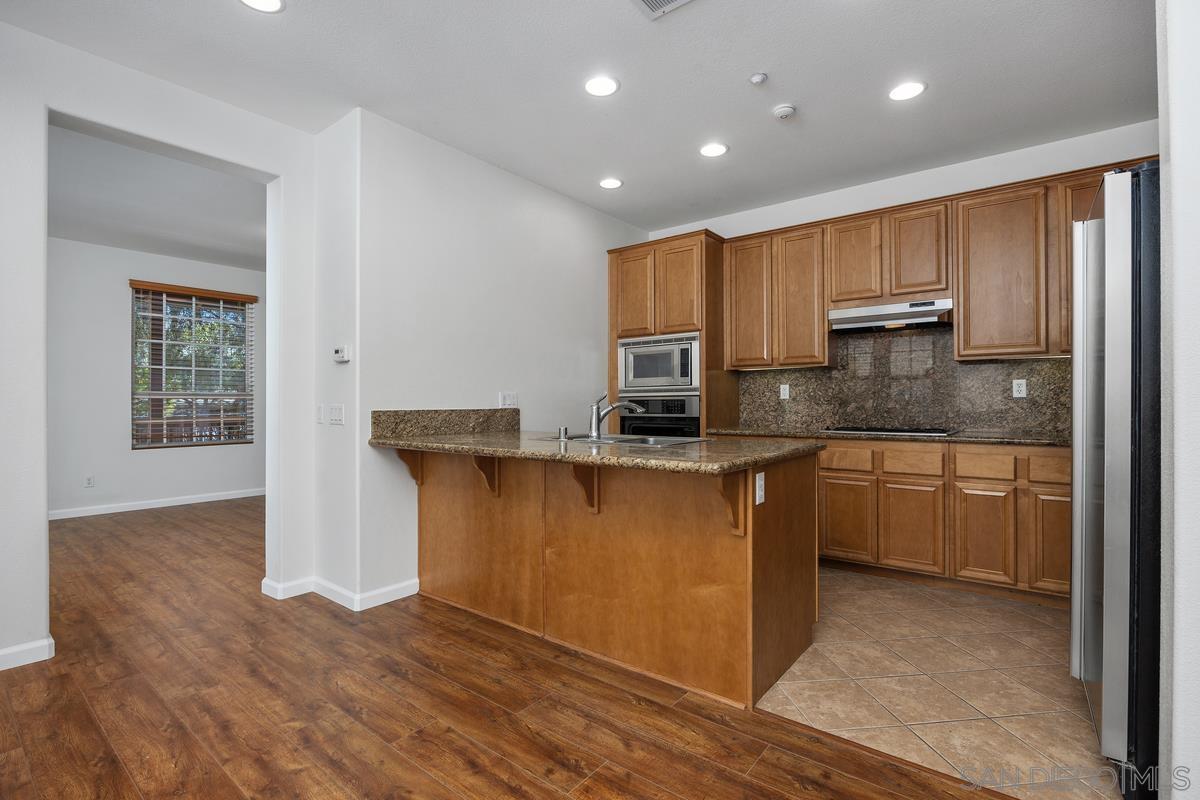 Detail Gallery Image 12 of 51 For 16679  Deer Ridge Road, San Diego,  CA 92127 - 4 Beds | 2/1 Baths