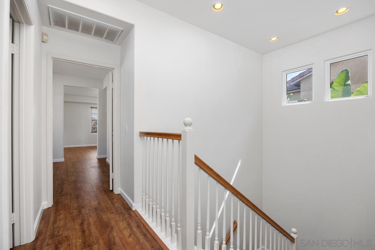 Detail Gallery Image 18 of 51 For 16679  Deer Ridge Road, San Diego,  CA 92127 - 4 Beds | 2/1 Baths