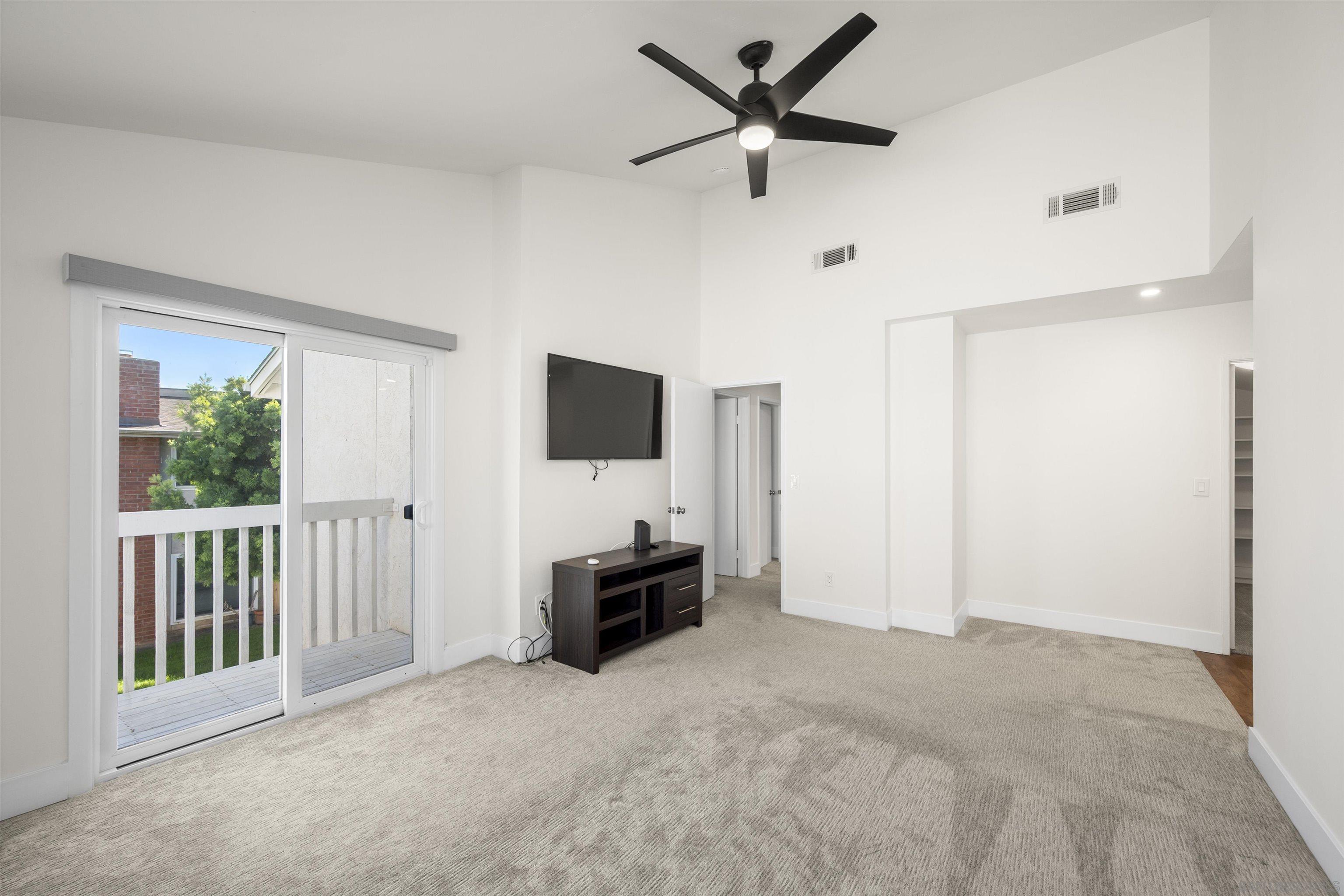 Detail Gallery Image 32 of 51 For 2313  Caminito Mira, San Diego,  CA 92107 - 3 Beds | 2/1 Baths