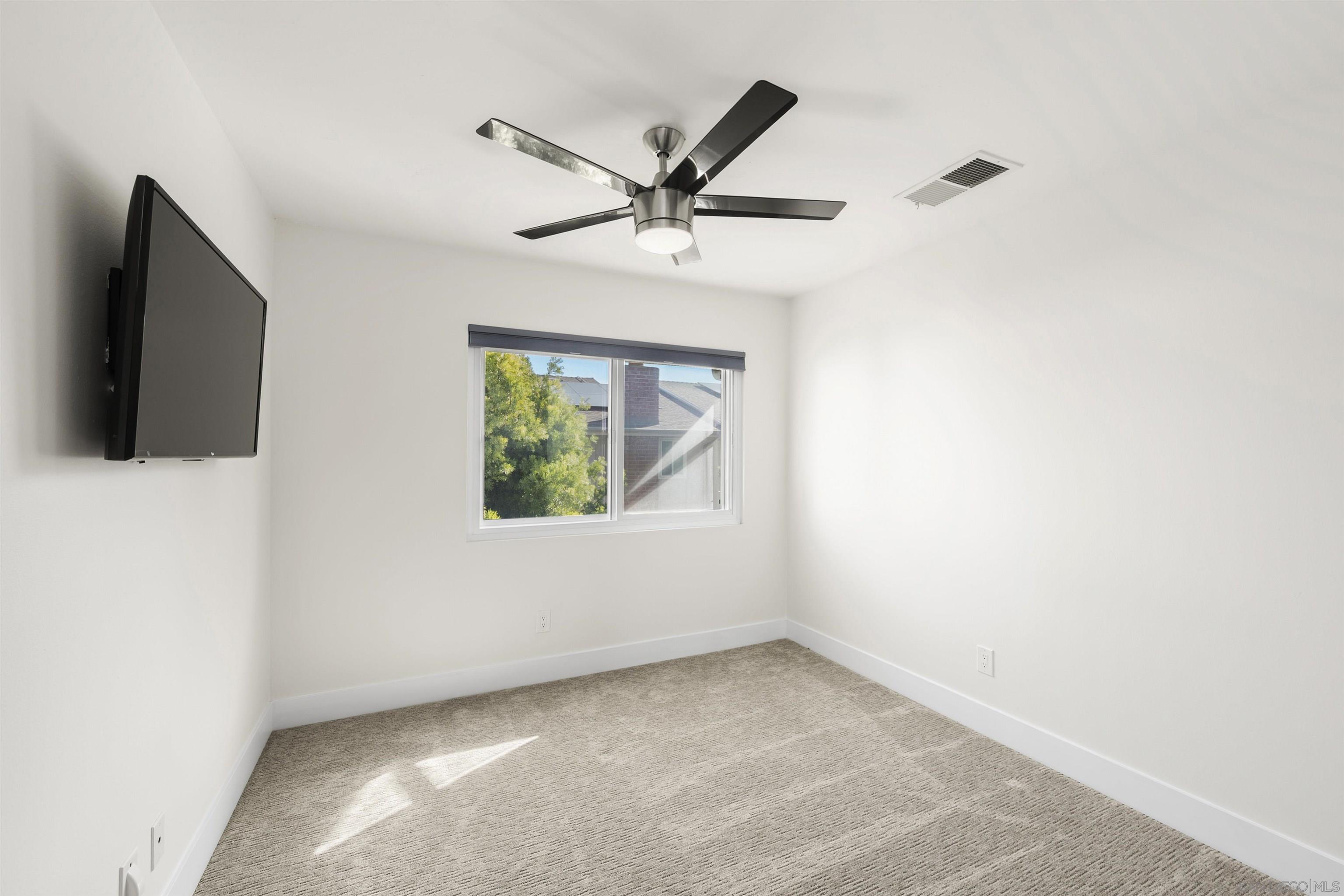 Detail Gallery Image 43 of 51 For 2313  Caminito Mira, San Diego,  CA 92107 - 3 Beds | 2/1 Baths