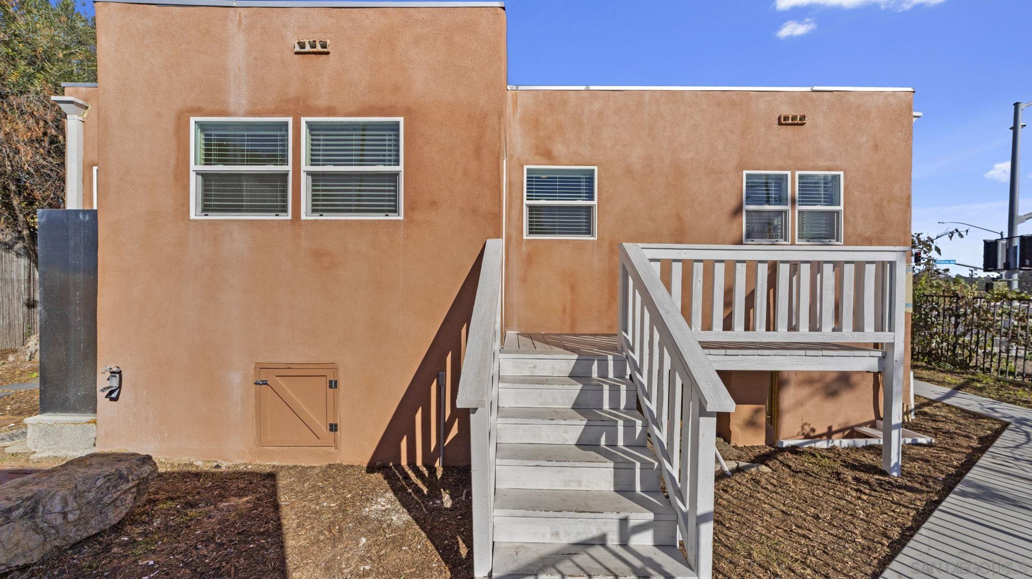 Detail Gallery Image 24 of 40 For 204 N Citrus Ave, Vista,  CA 92084 - 2 Beds | 1 Baths