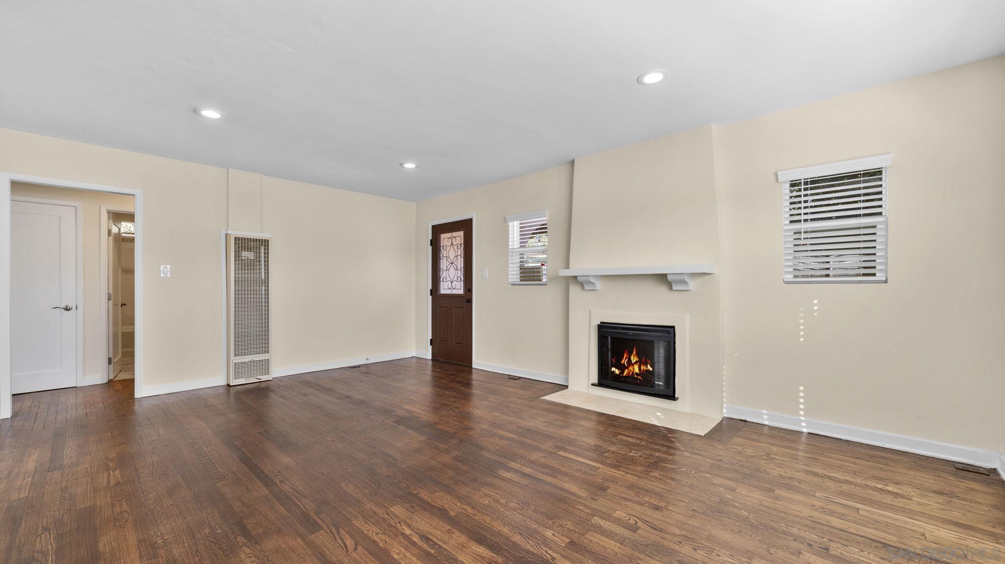 Detail Gallery Image 9 of 40 For 204 N Citrus Ave, Vista,  CA 92084 - 2 Beds | 1 Baths