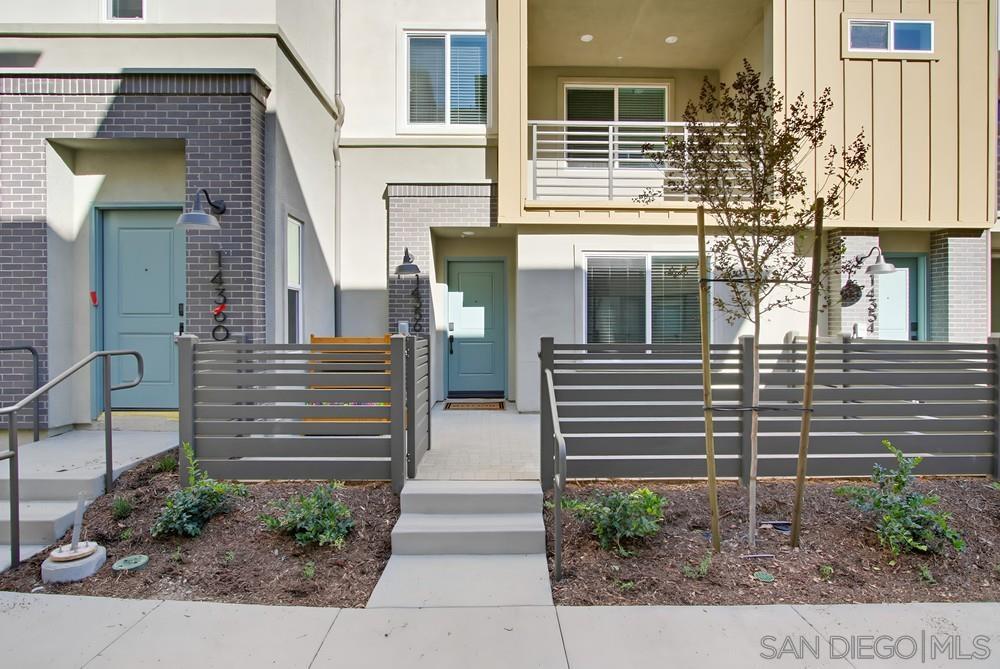 Front Image Thumbnail for SD250045400