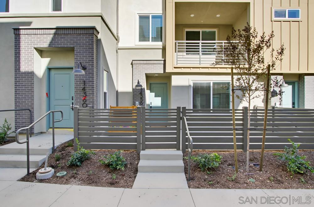 Detail Gallery Image 2 of 58 For 14356  Savannah Court, San Diego,  CA 92128 - 4 Beds | 3/1 Baths